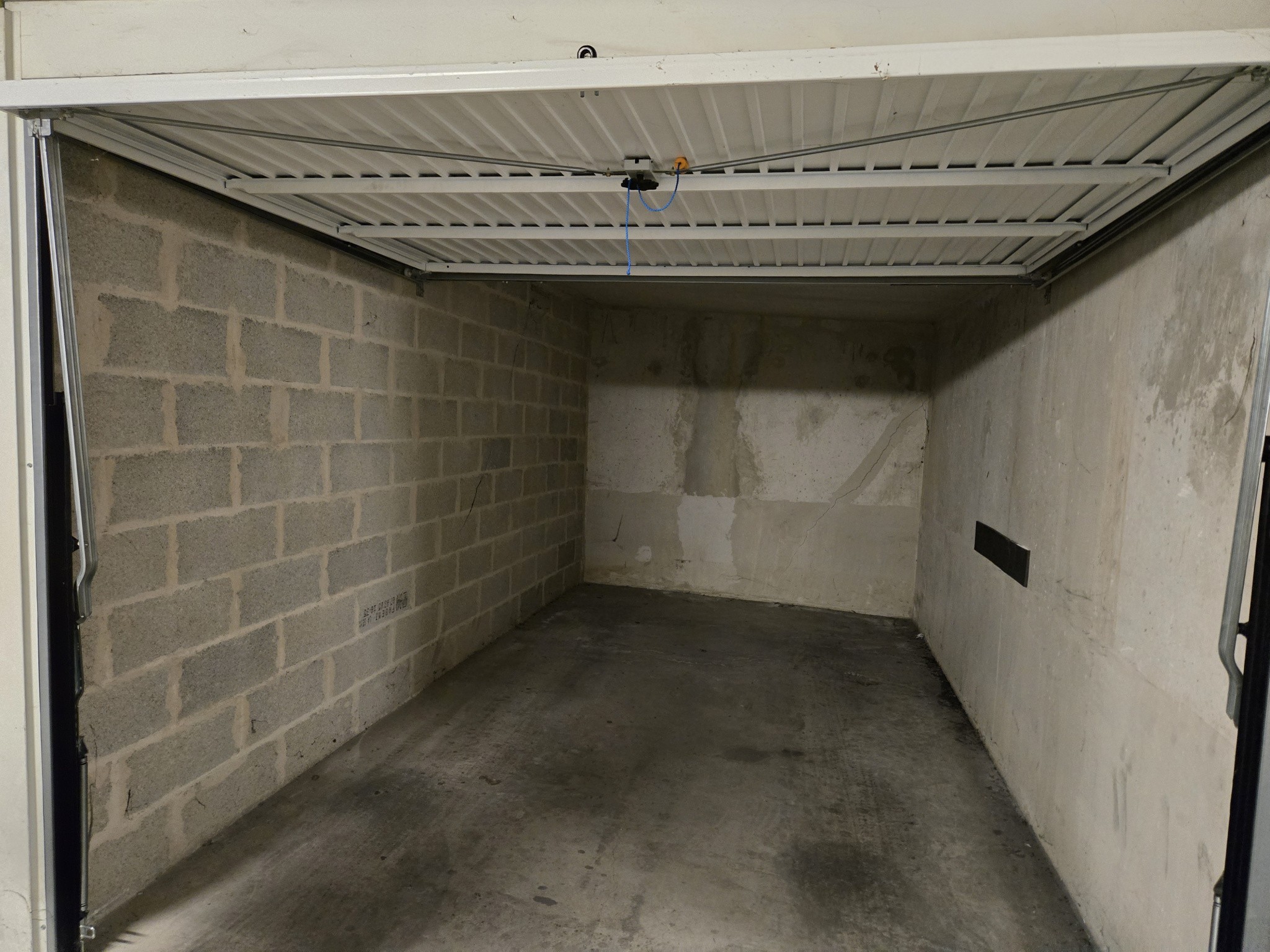 NOUVELLE OPPORTUNITÉ, BOX EN SOUS SOL, PROCHE ROND POINT DU PRADO 13008 MARSEILLE — photo 3