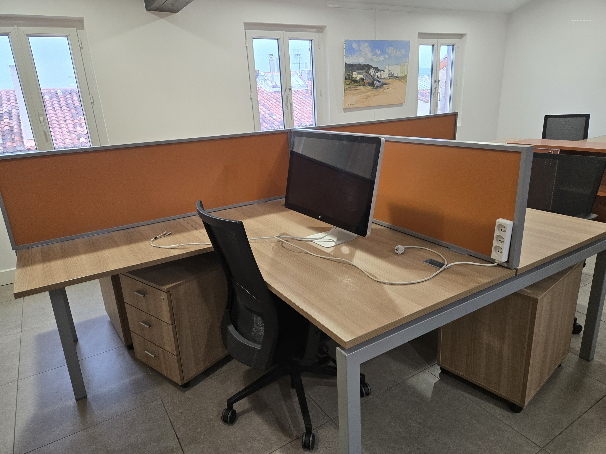 Bureaux climatisés et équipés haut de gamme Rue Montgrand — photo 5