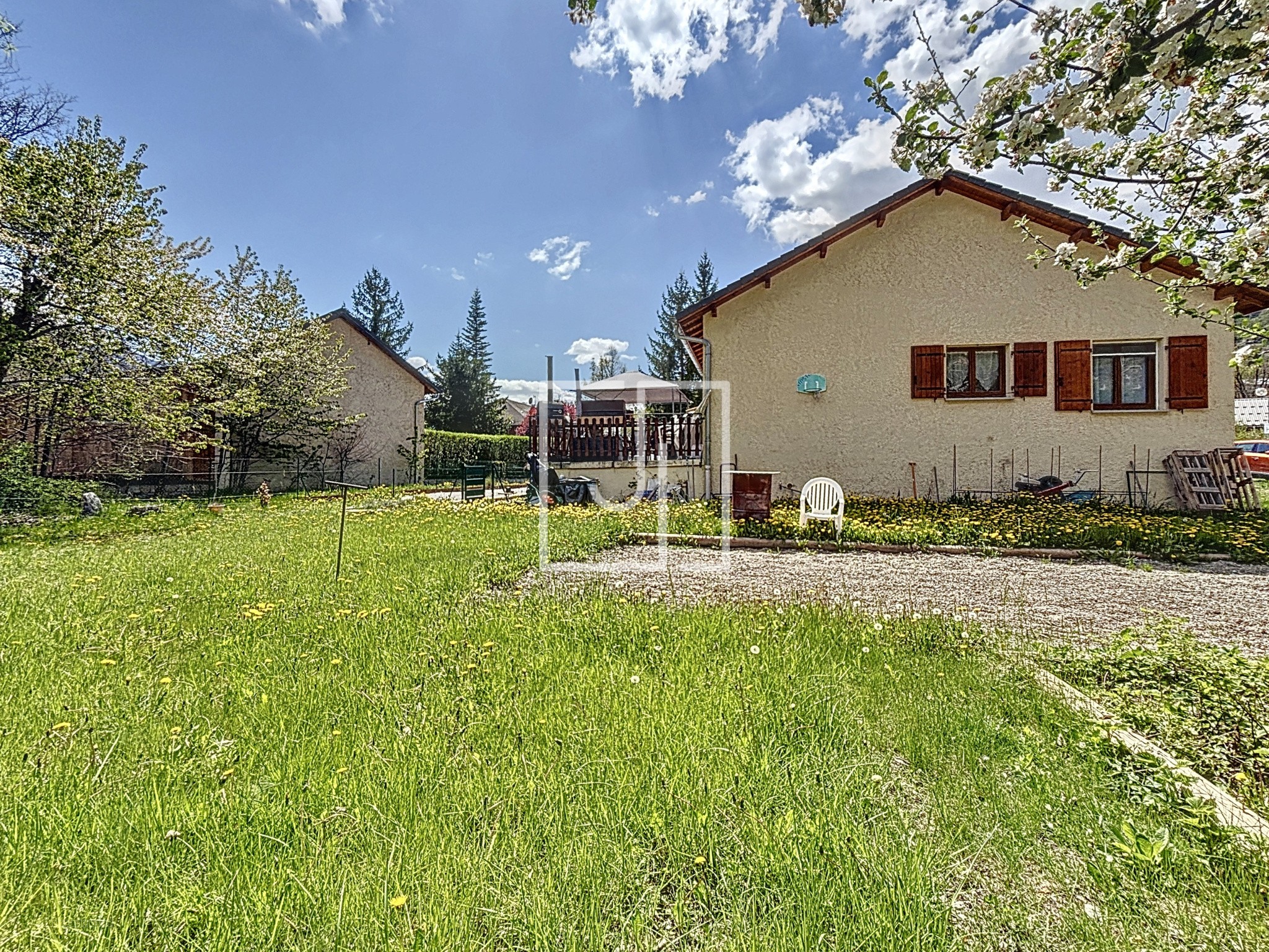 Maison à vendre à Jausiers, 100 m², 5 pièces – photo 2 sur 13
