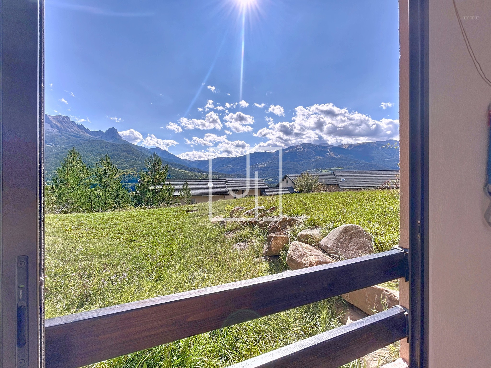 Studio à vendre à Barcelonnette, 19,5 m², 1 pièce – photo 1 sur 12