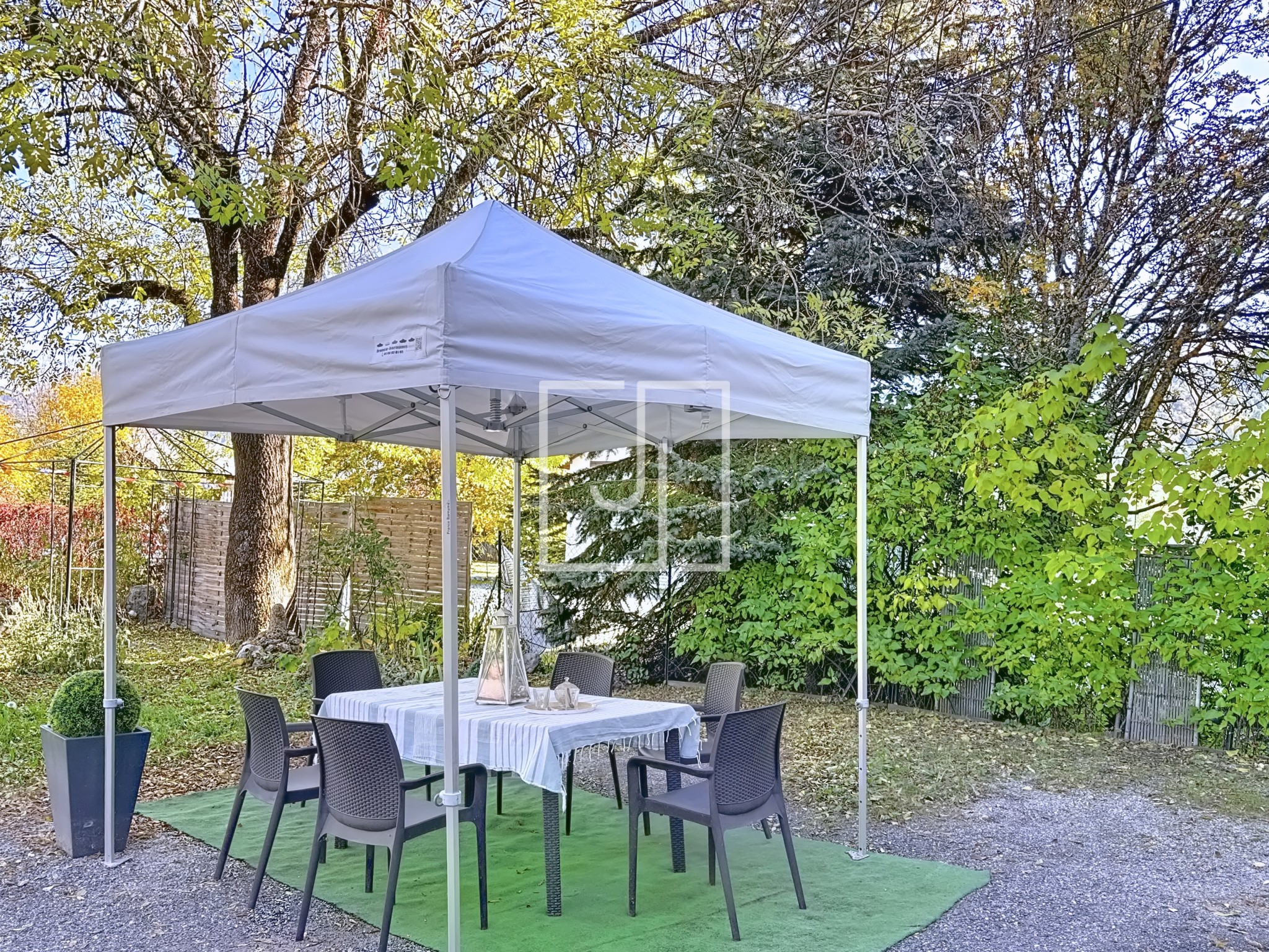 À vendre Charmant appartement de 78 m2 avec parcelle 200 m2, garage à Barcelonnette (04400) — photo 1