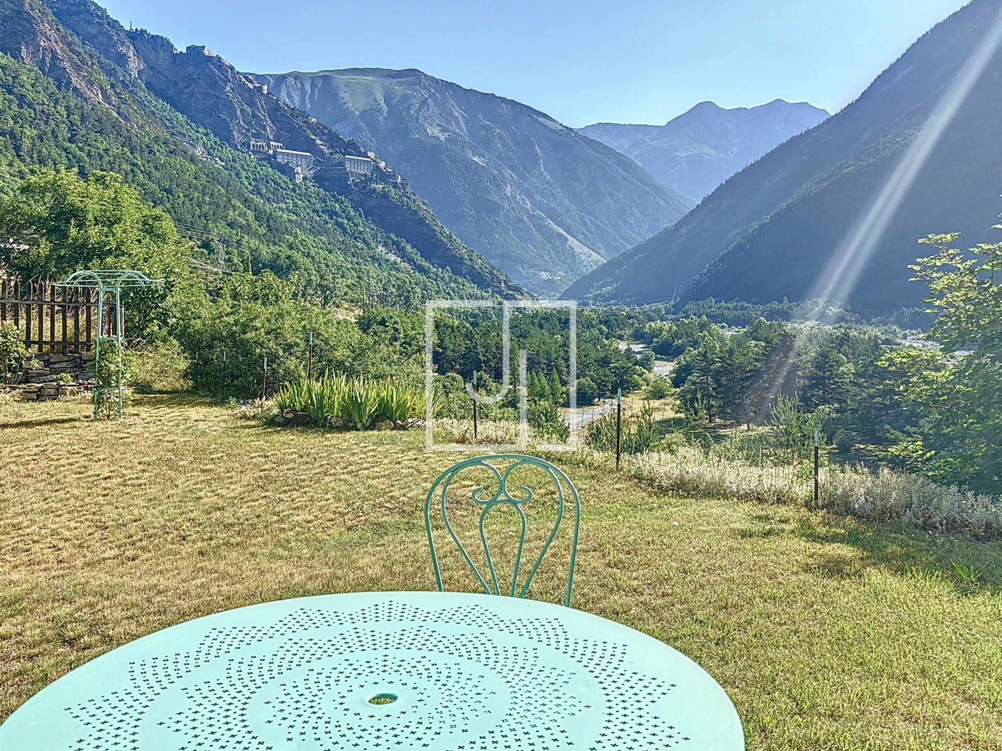 Appartement à vendre à La condamine chatelard, 48,63 m², 3 pièces – photo 1 sur 18