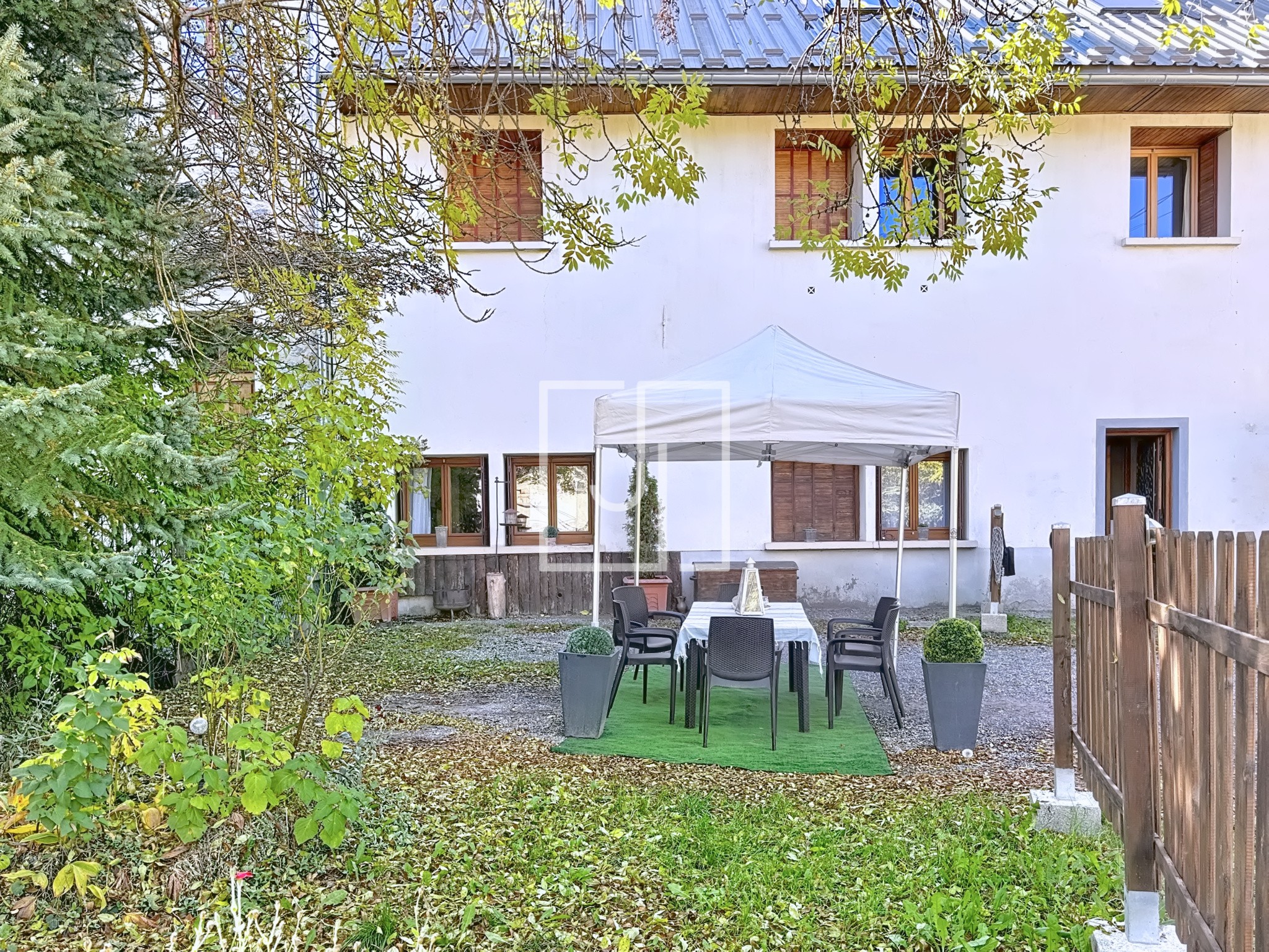 À vendre Charmant appartement de 78 m2 avec parcelle 200 m2, garage à Barcelonnette (04400) — photo 2