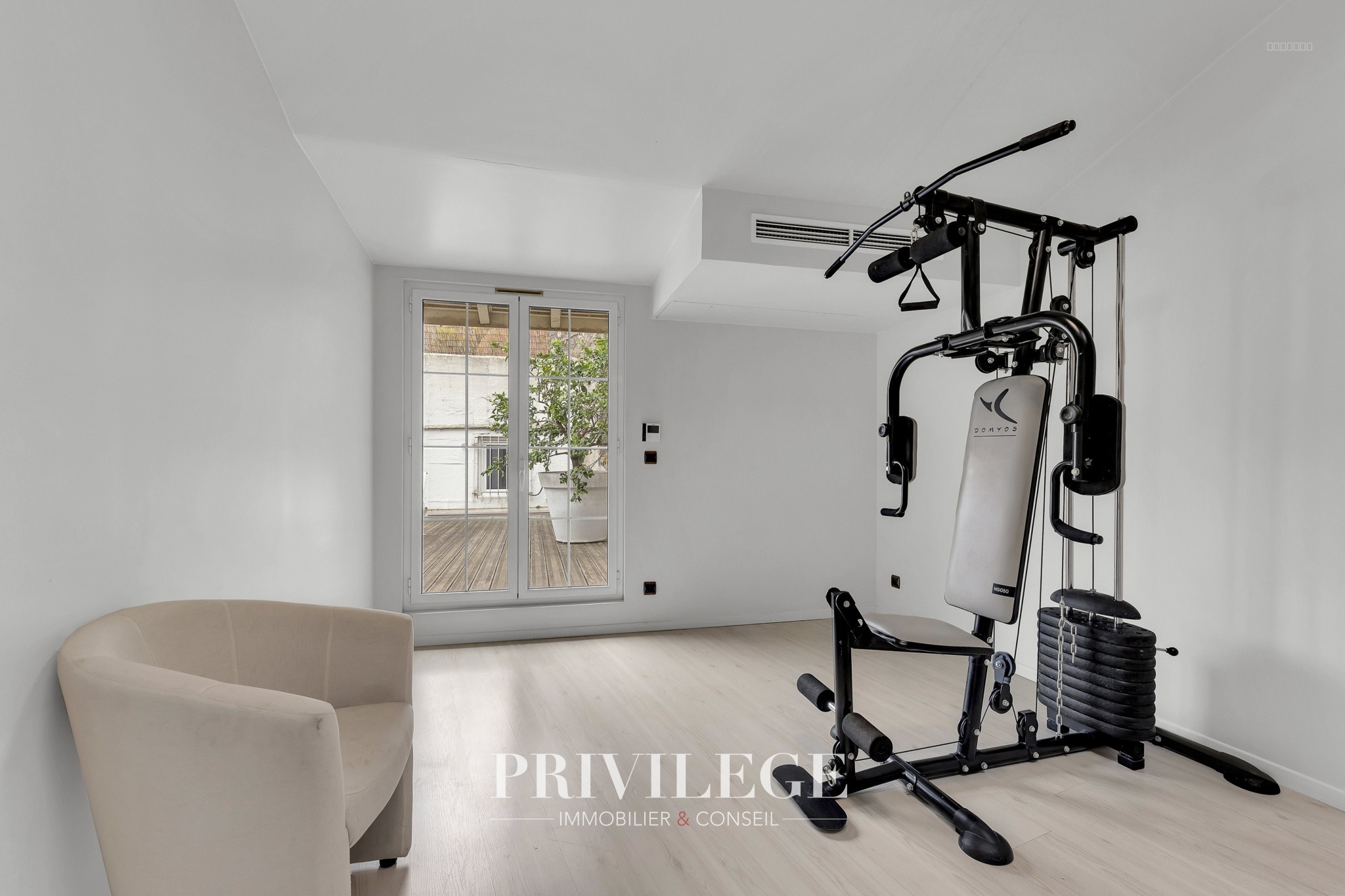 Loft de 160 m2 avec terrasse de 143 m2 et Garage - Cannes Palais des Festivals — photo 17
