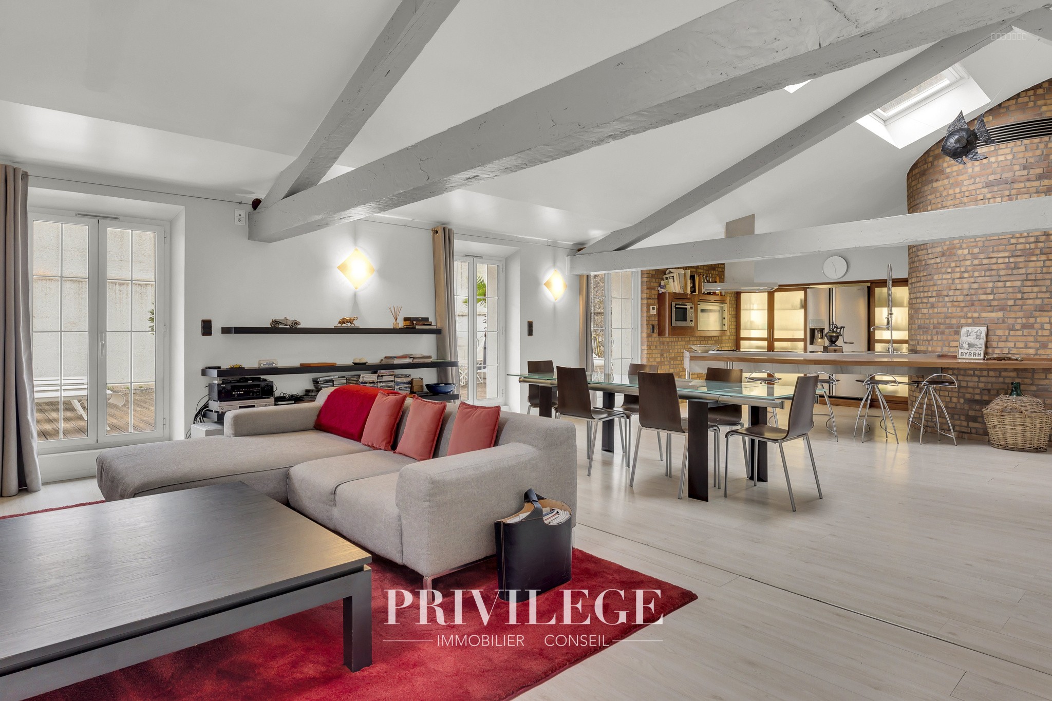 Loft de 160 m2 avec terrasse de 143 m2 et Garage - Cannes Palais des Festivals — photo 1