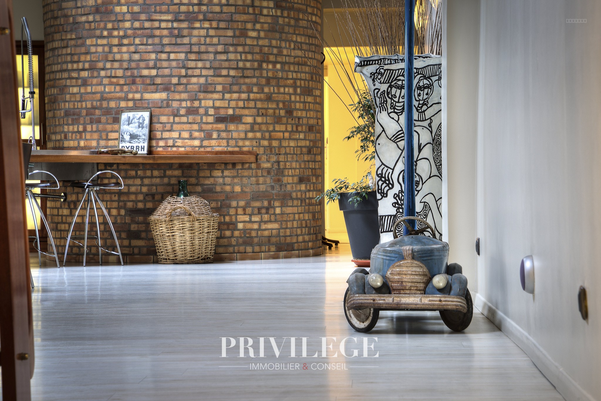 Loft de 160 m2 avec terrasse de 143 m2 et Garage - Cannes Palais des Festivals — photo 9