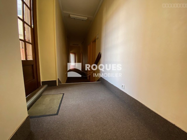 A VENDRE BUREAUX OU INVESTISSEMENT EN CENTRE VILLE- 265 M2 — photo 9