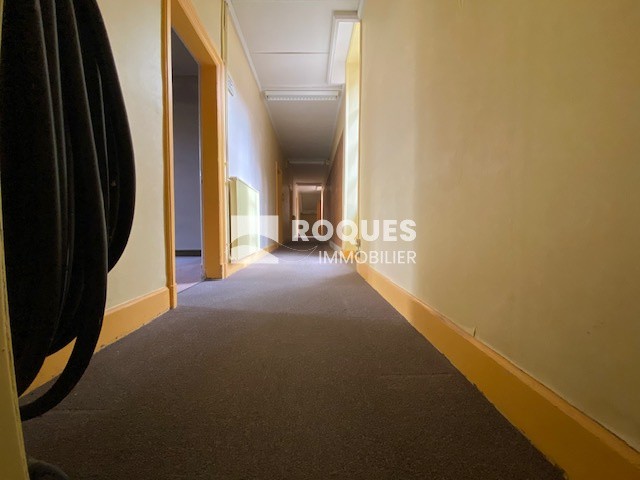 A VENDRE BUREAUX OU INVESTISSEMENT EN CENTRE VILLE- 265 M2 — photo 14