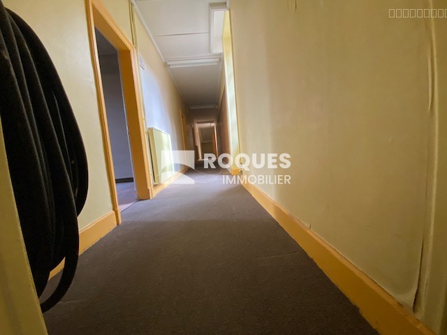 A VENDRE BUREAUX OU INVESTISSEMENT EN CENTRE VILLE- 265 M2 — photo 17