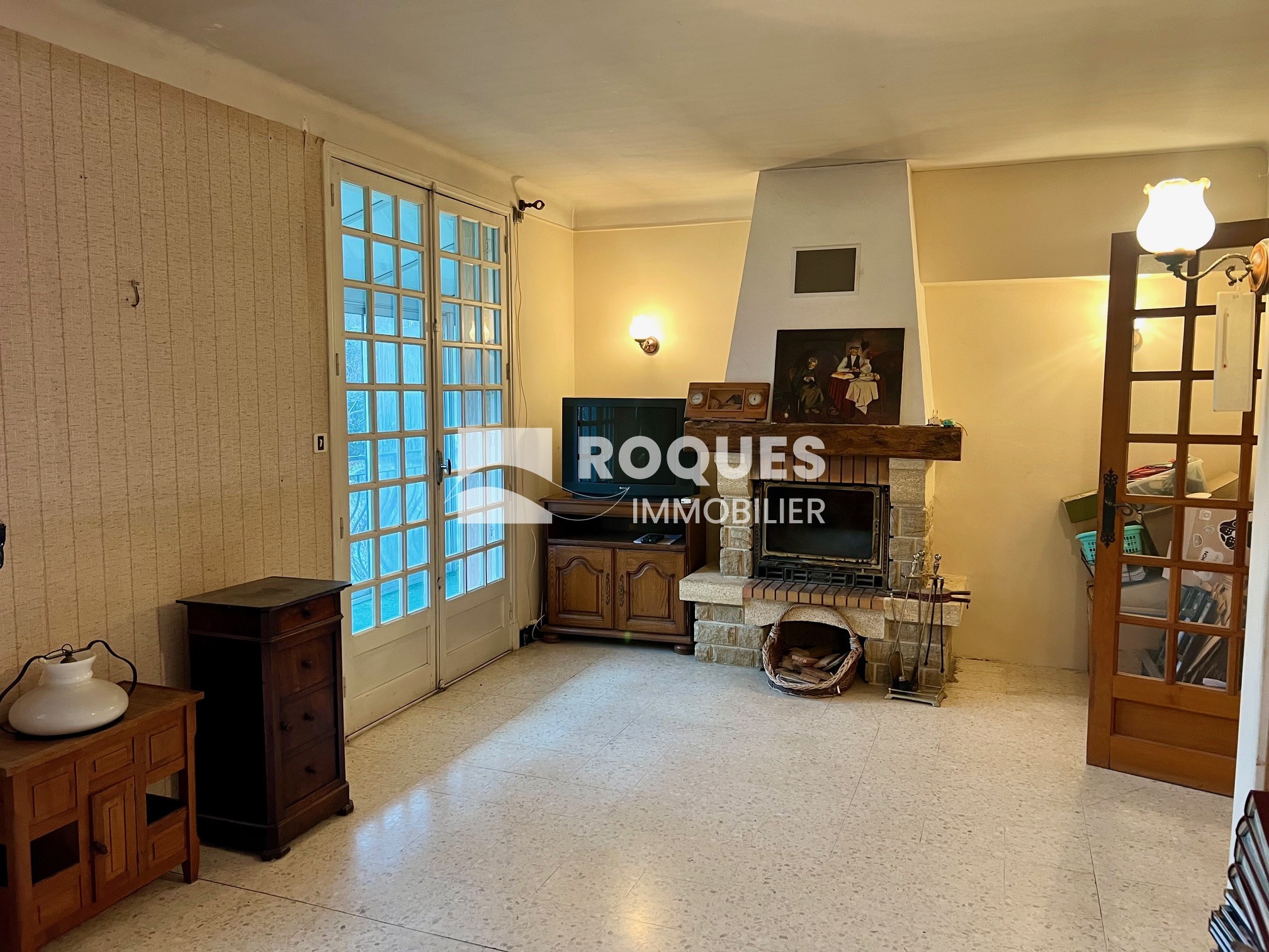 A vendre à Millau une maison T8 avec garage piscine pool house et jardin — photo 5