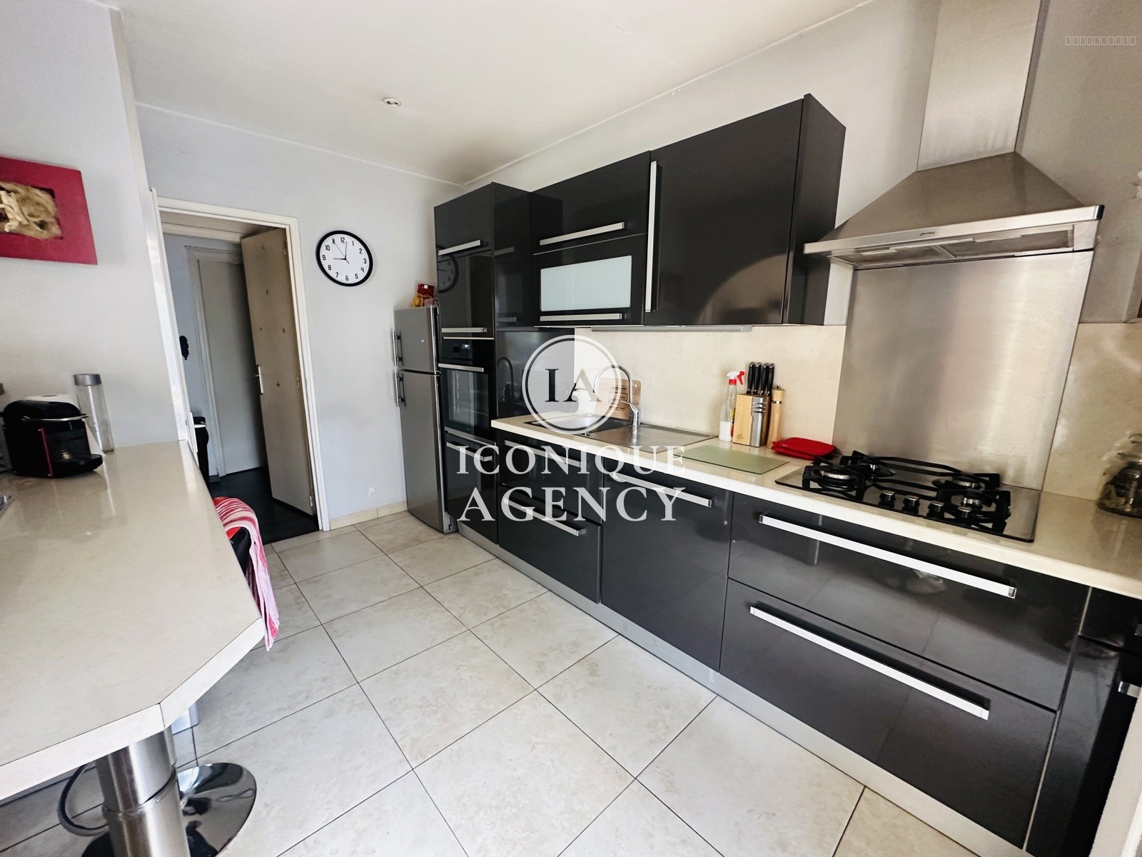 À VENDRE  EN EXCLU  MAISON INDIVIDUELLE À MOUGINS   À RAFRAÎCHIR — photo 5