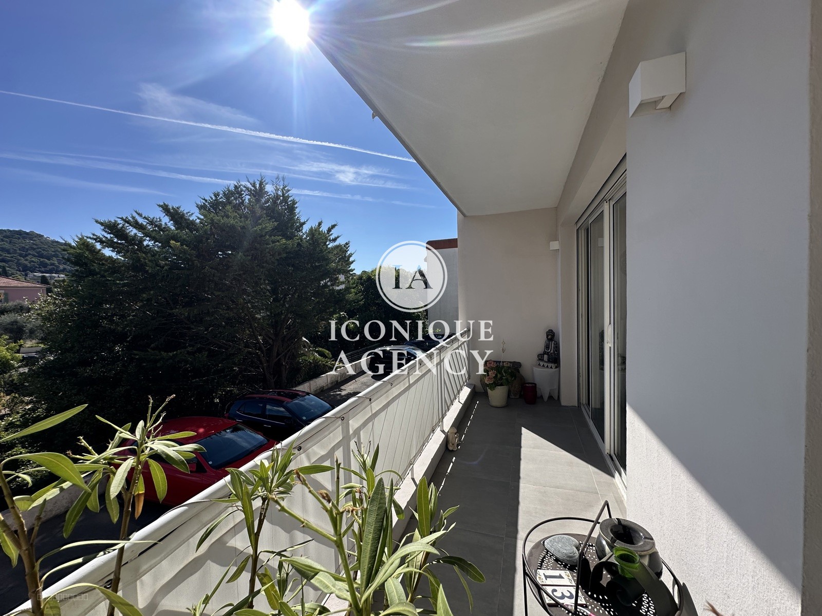 À vendre   2 pièces de 50 m2 en angle avec jardin privatif de 93m2   Le Cannet Centre — photo 12