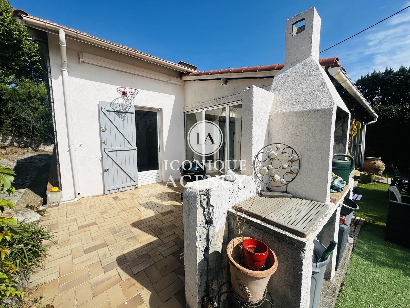 À VENDRE  EN EXCLU  MAISON INDIVIDUELLE À MOUGINS   À RAFRAÎCHIR — photo 6
