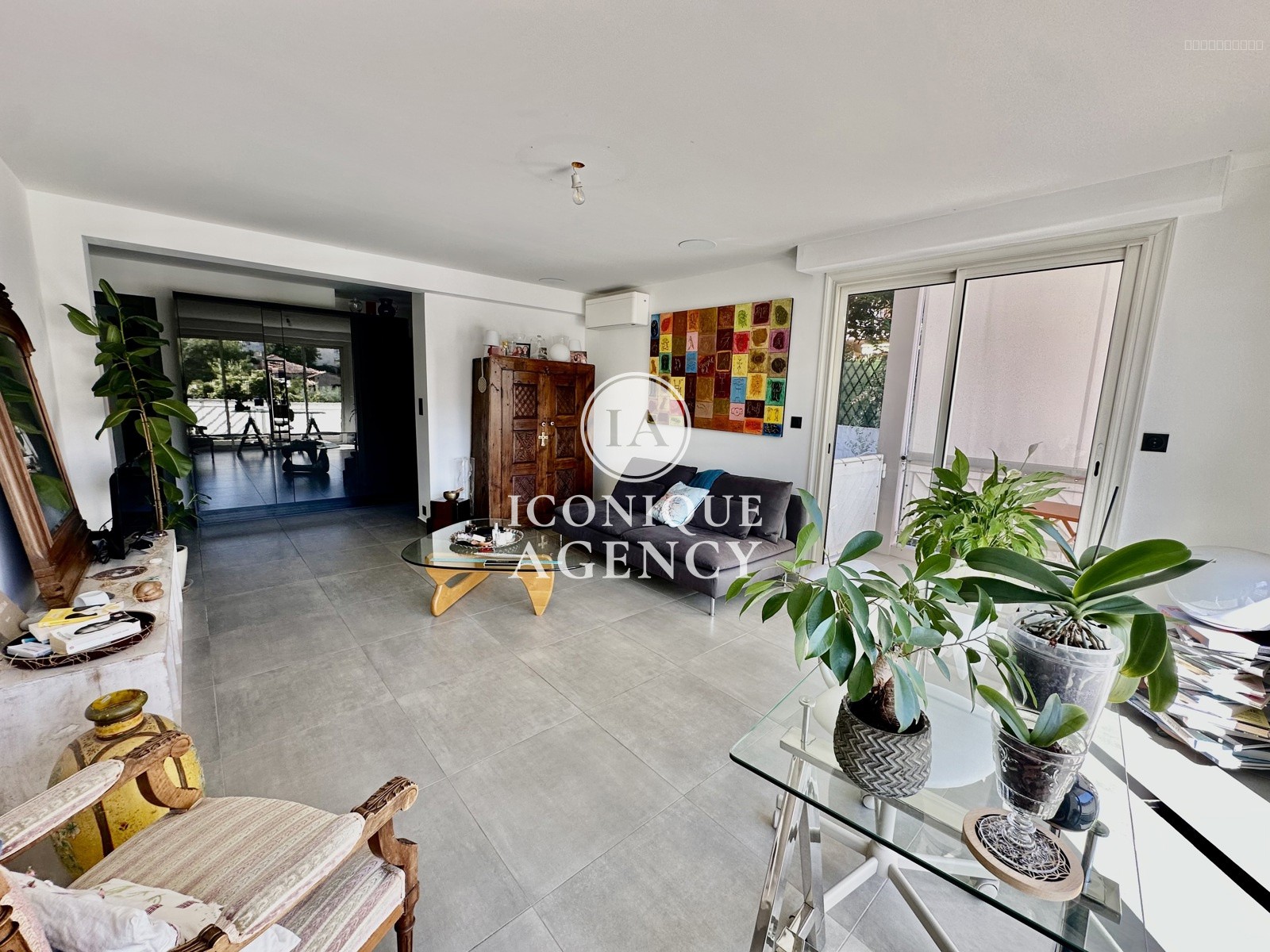 À vendre   2 pièces de 50 m2 en angle avec jardin privatif de 93m2   Le Cannet Centre — photo 7