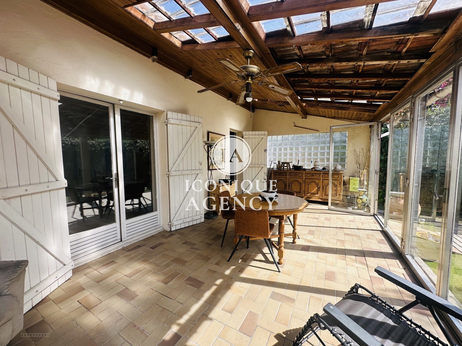 À VENDRE  EN EXCLU  MAISON INDIVIDUELLE À MOUGINS   À RAFRAÎCHIR — photo 18