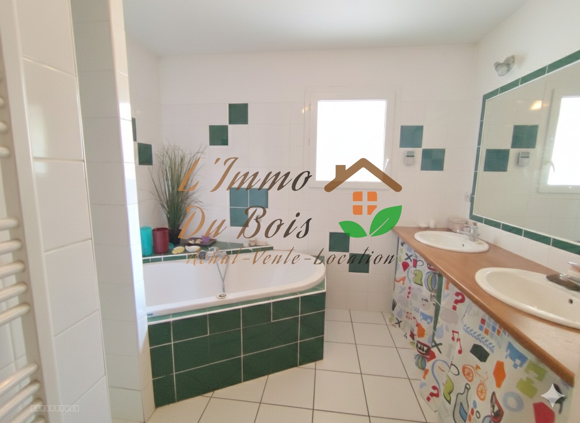 Maison avec jardin, piscine et sous-sol complet — photo 14