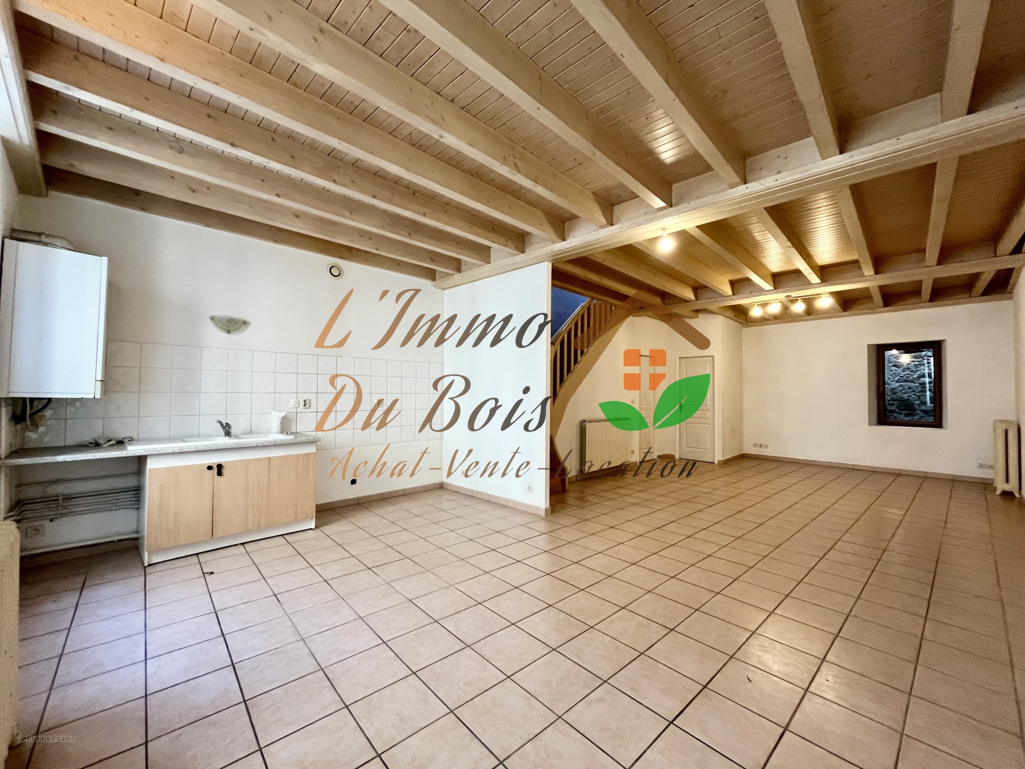 Bien immobilier à vendre à Andance, 107 m², 4 pièces – photo 2 sur 12