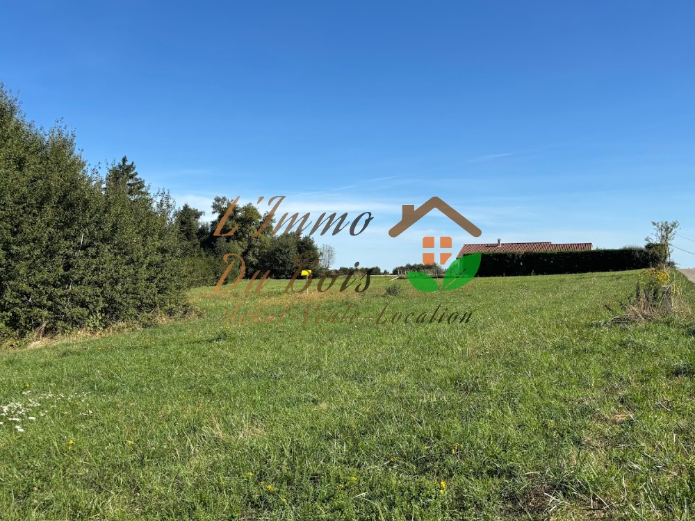 Terrain à vendre à Chalons, 2 418 m² – photo 1 sur 6