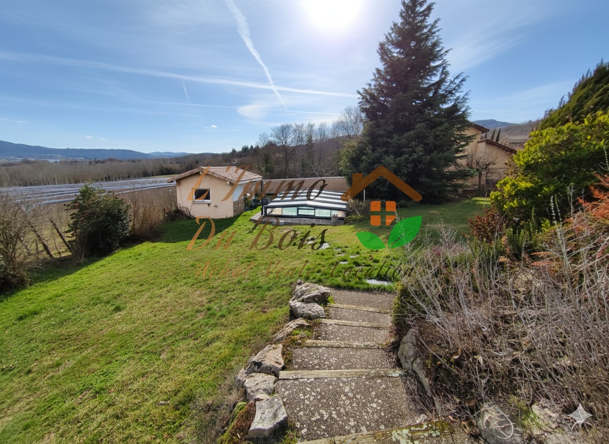 Maison avec jardin, piscine et sous-sol complet — photo 18