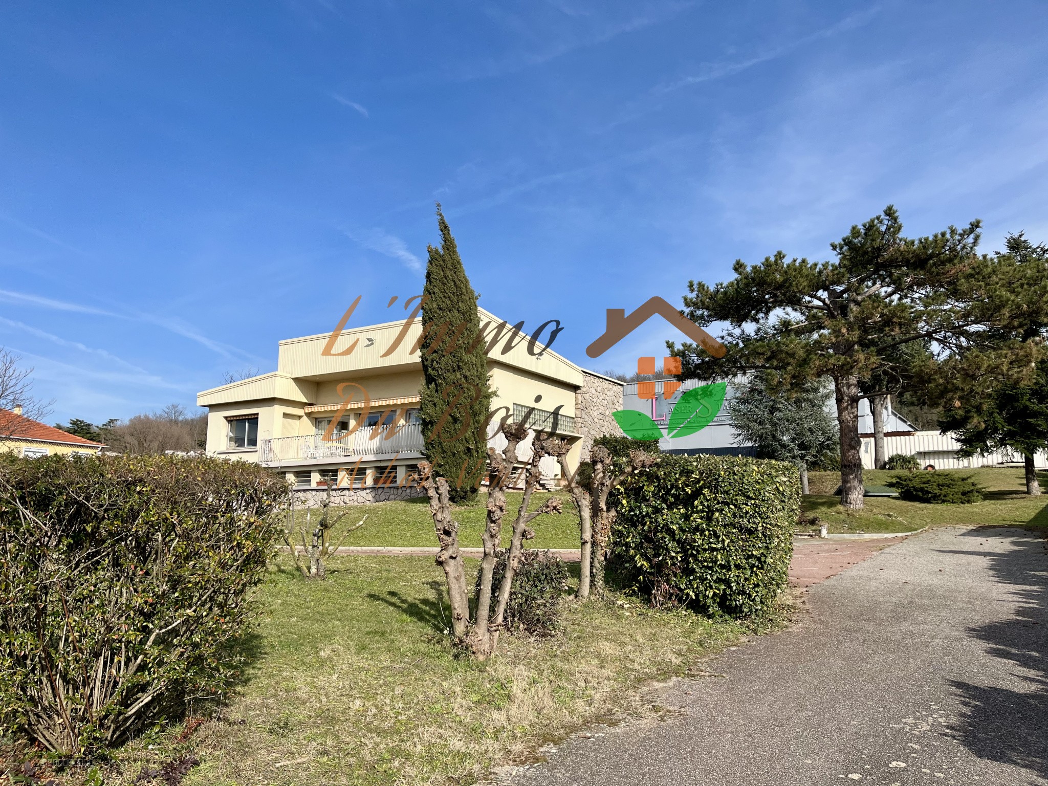 Villa à vendre à Salaise sur sanne, 209 m², 7 pièces – photo 2 sur 19