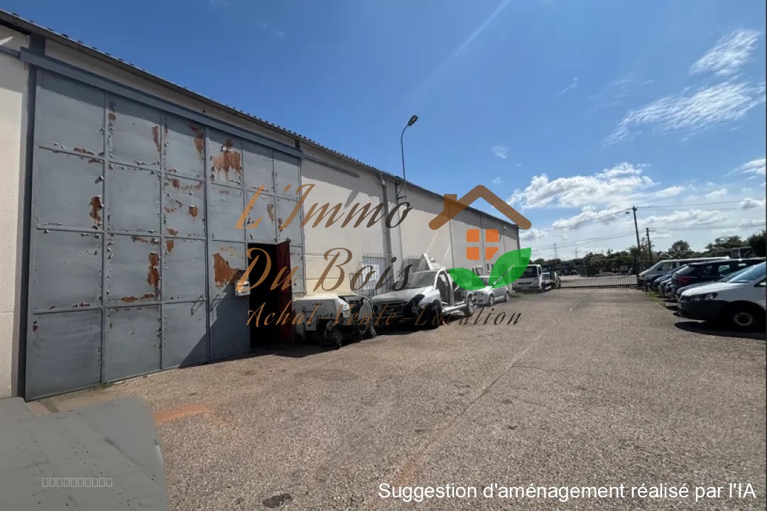 Local commercial à louer à Chanas, 900 m² – photo 2 sur 3
