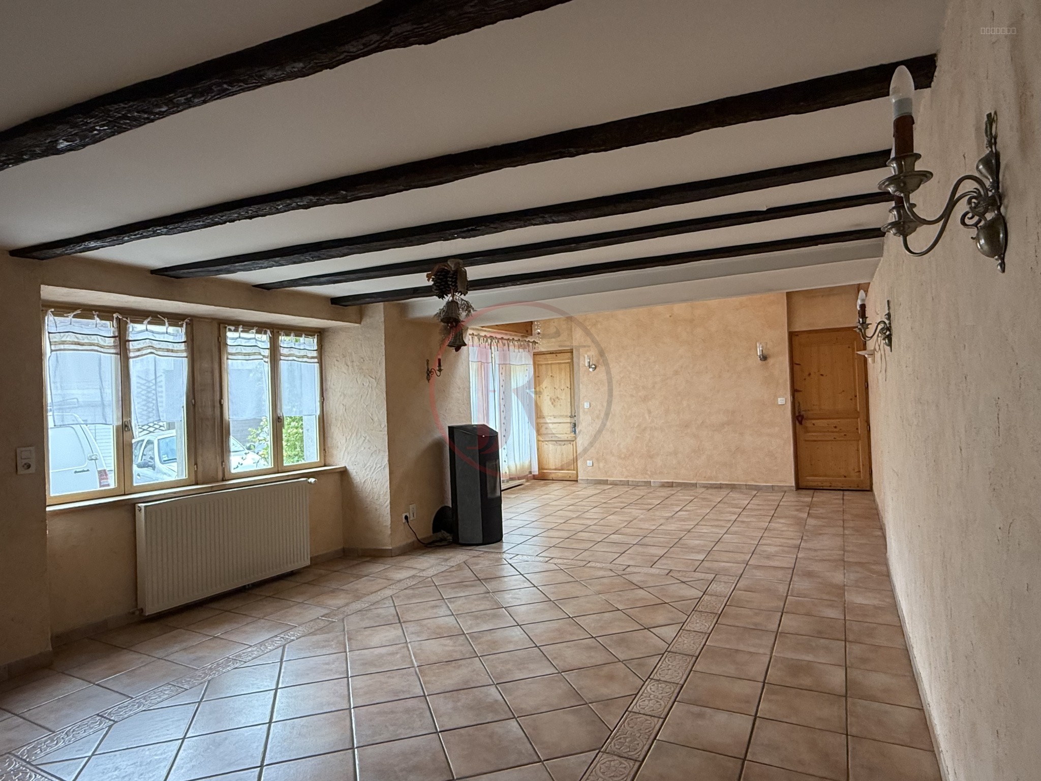 Maison à vendre à Ornans, 163 m², 6 pièces – photo 3 sur 8