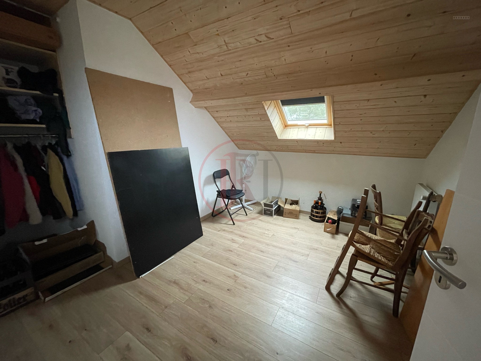 Appartement à vendre à Montfaucon, 70 m², 4 pièces – photo 3 sur 4