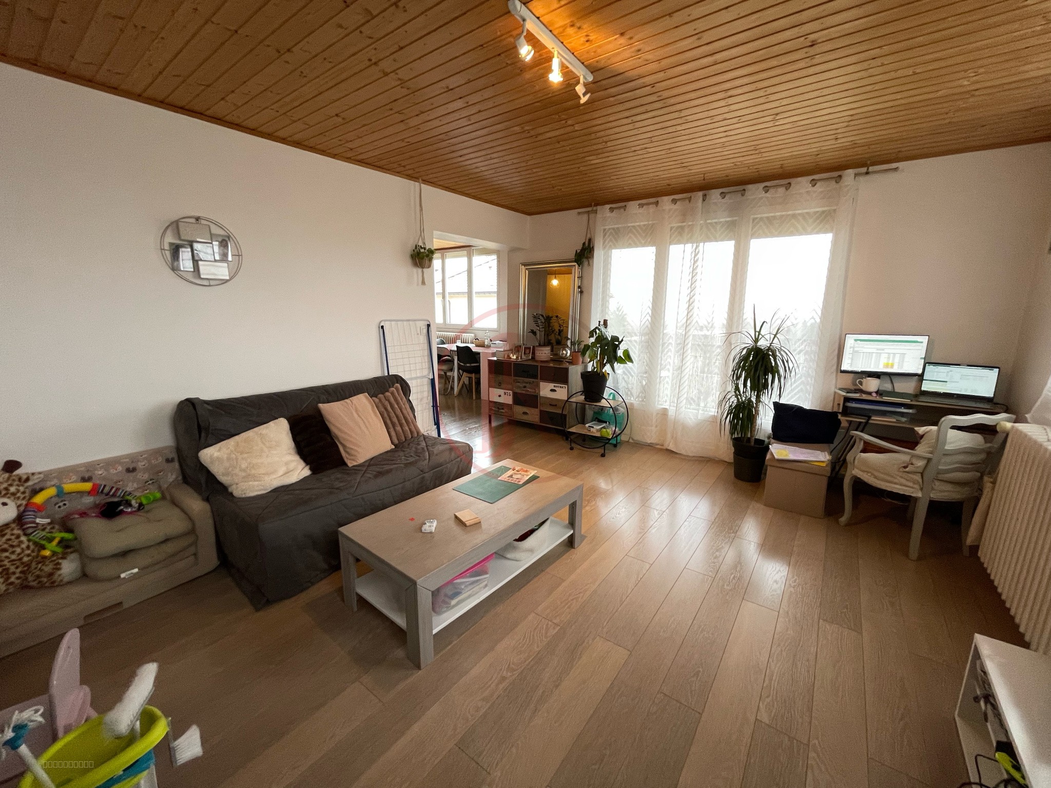Appartement à vendre à Montfaucon, 83 m², 4 pièces – photo 2 sur 6