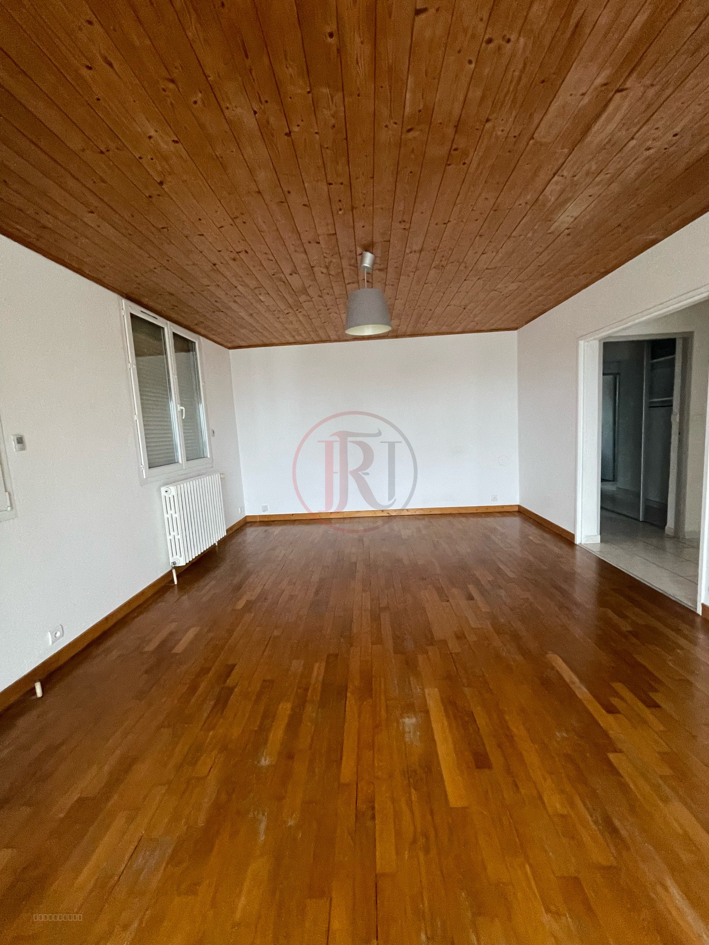 Appartement à vendre à Montfaucon, 83 m², 3 pièces – photo 2 sur 4