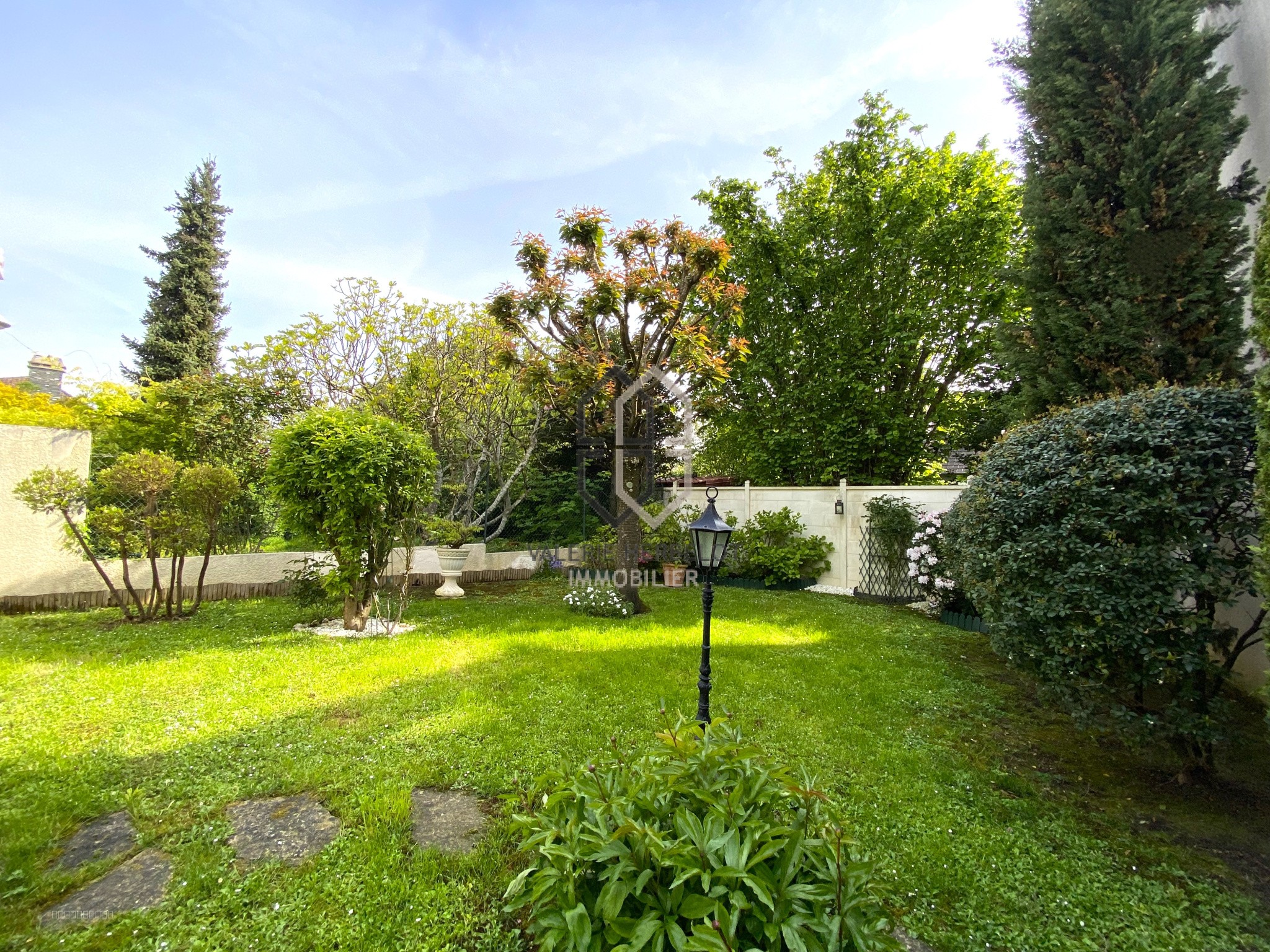 Maison à vendre à Chennevieres sur marne, 42 m², 6 pièces – photo 2 sur 12