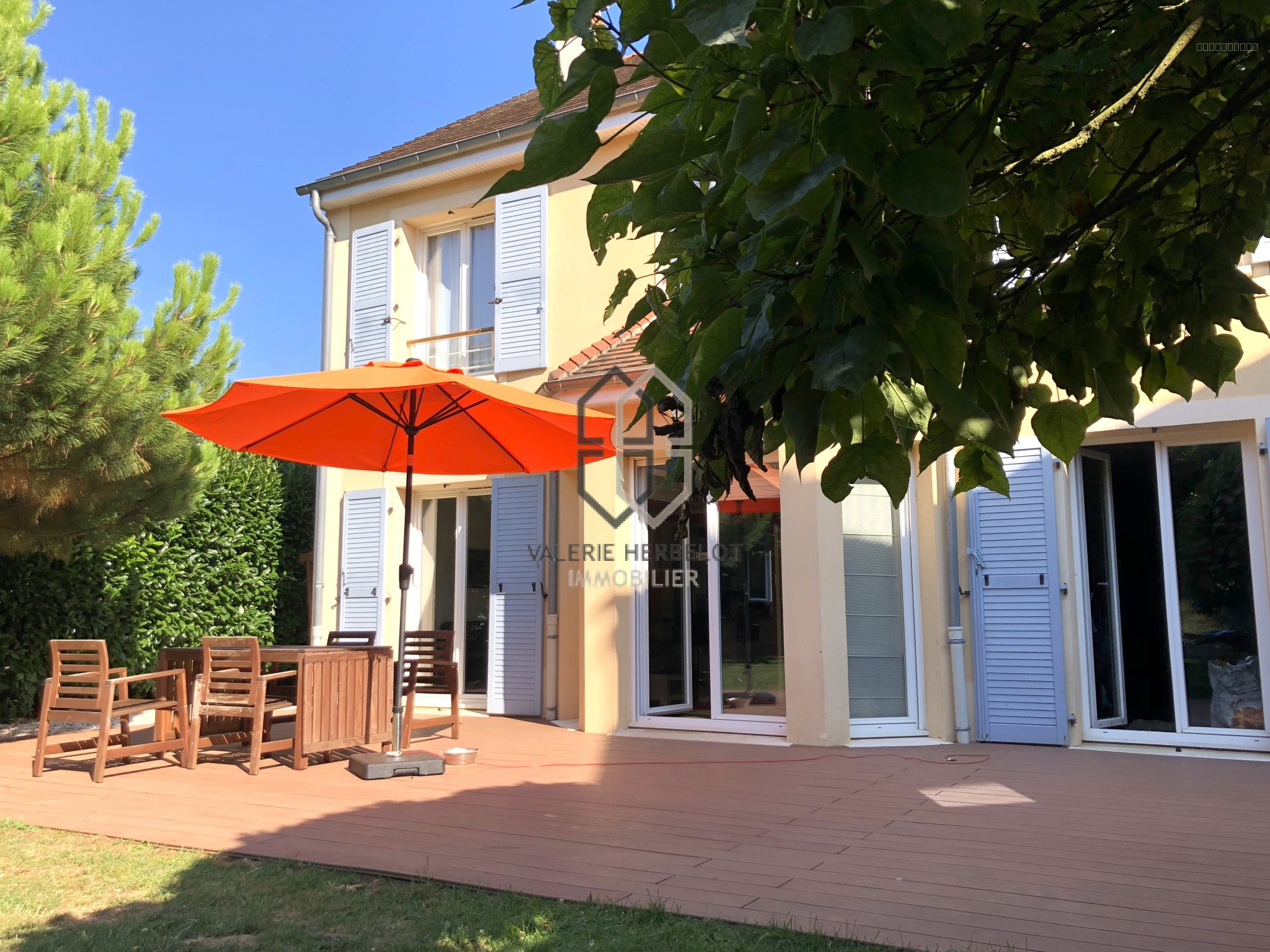 Maison à vendre à Ormesson sur marne, 980 m², 5 pièces – photo 1 sur 16