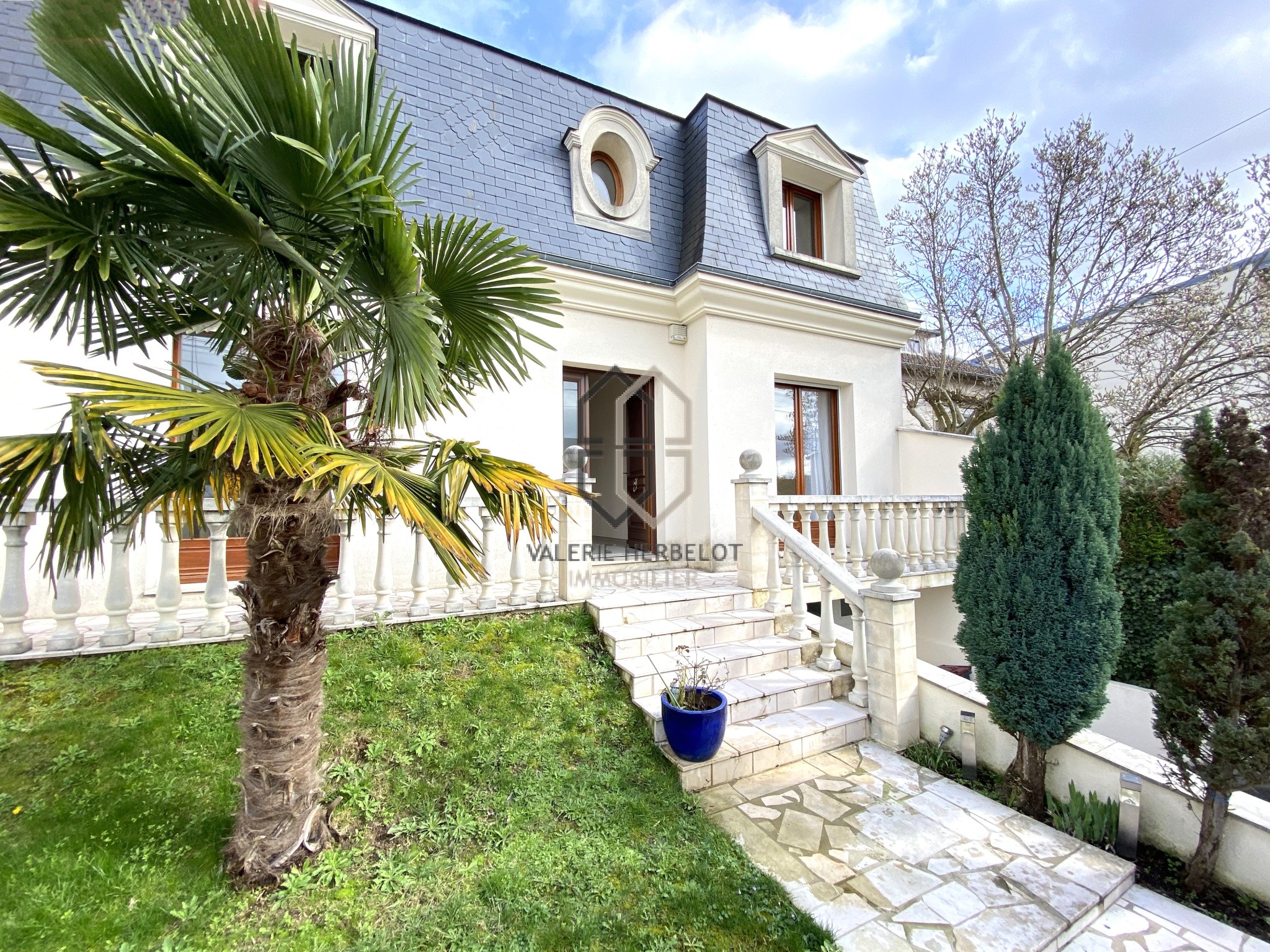 Maison à vendre à Ormesson sur marne, 38 m², 7 pièces – photo 1 sur 14