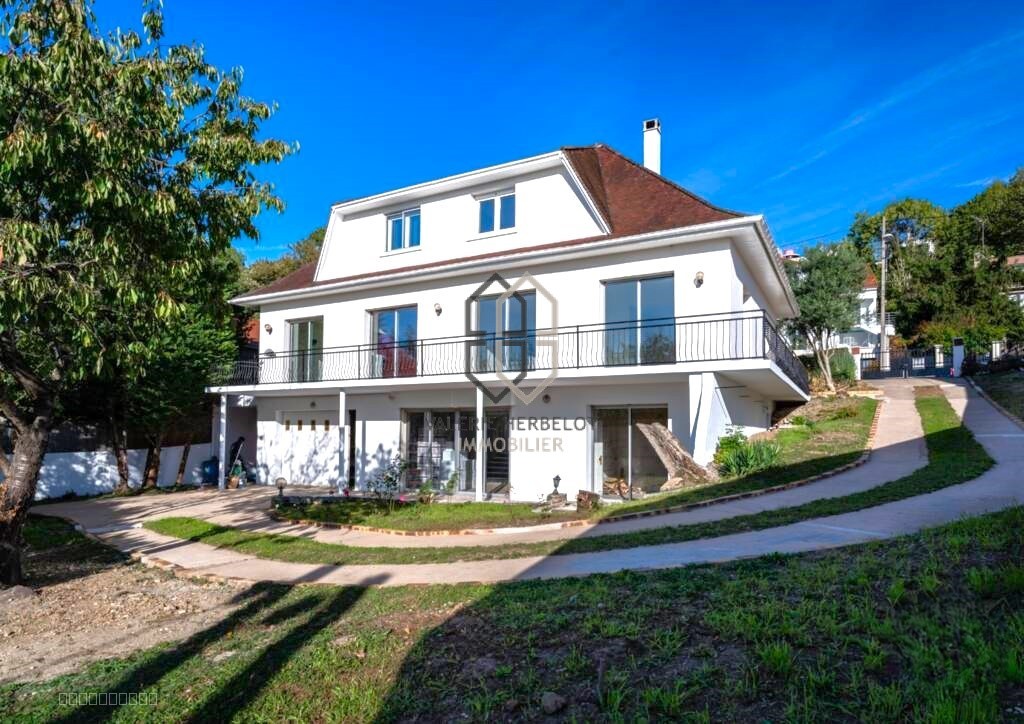 Maison à vendre à Chennevieres sur marne, 16 m², 8 pièces – photo 2 sur 11