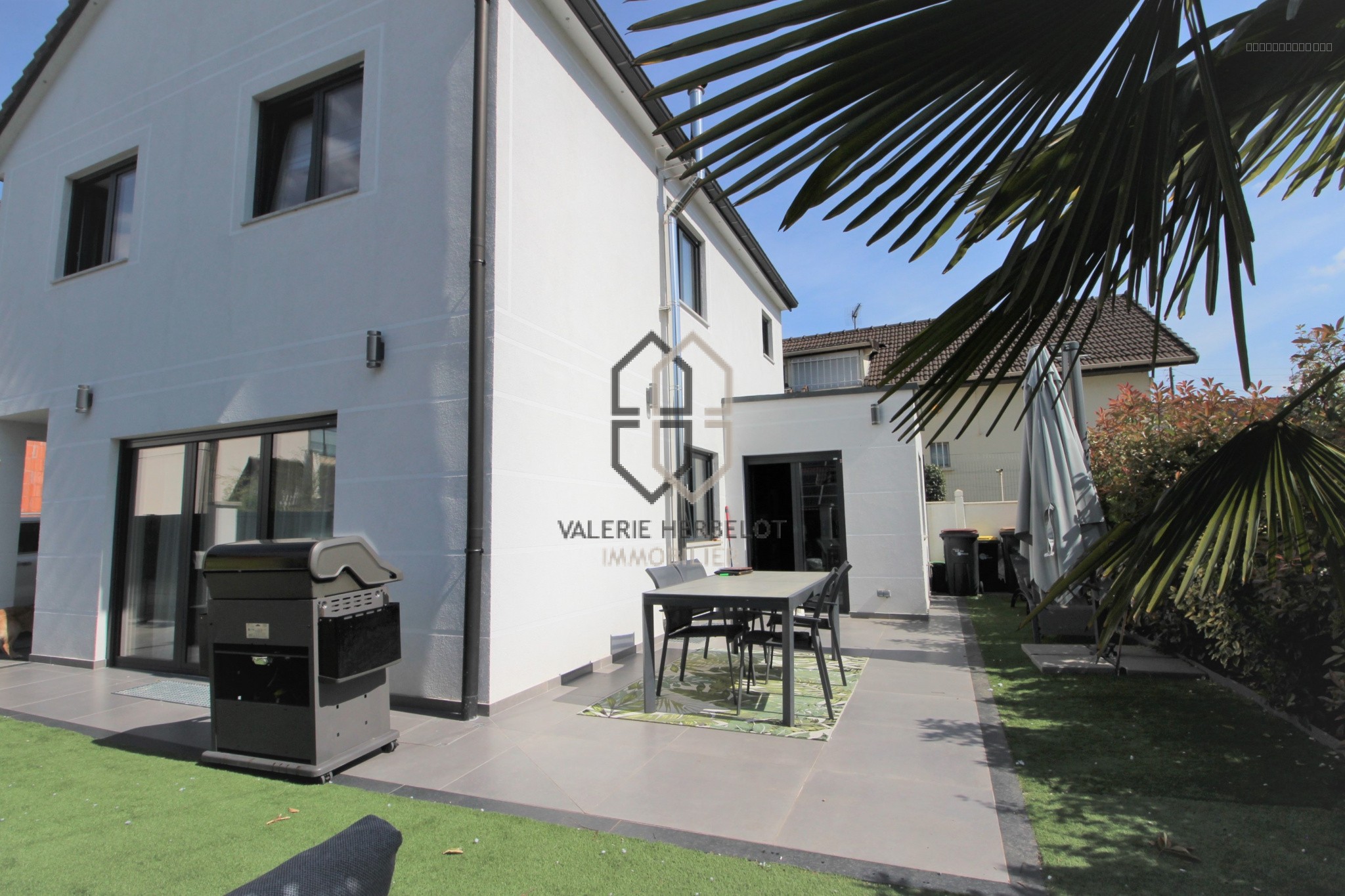 Maison à vendre à Ormesson sur marne, 700 m², 5 pièces – photo 1 sur 15