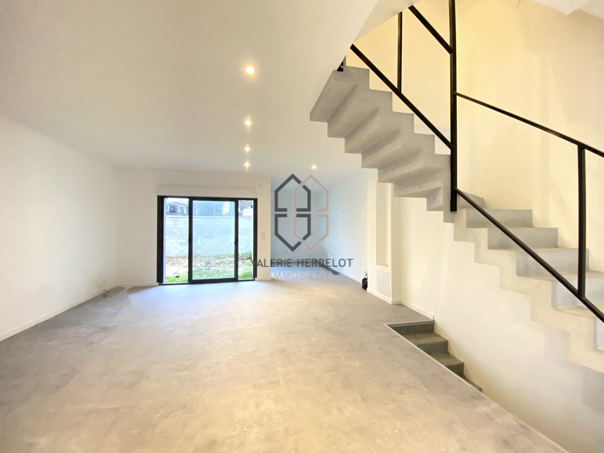 Maison à vendre à St maur des fosses, 188 m², 6 pièces – photo 2 sur 16