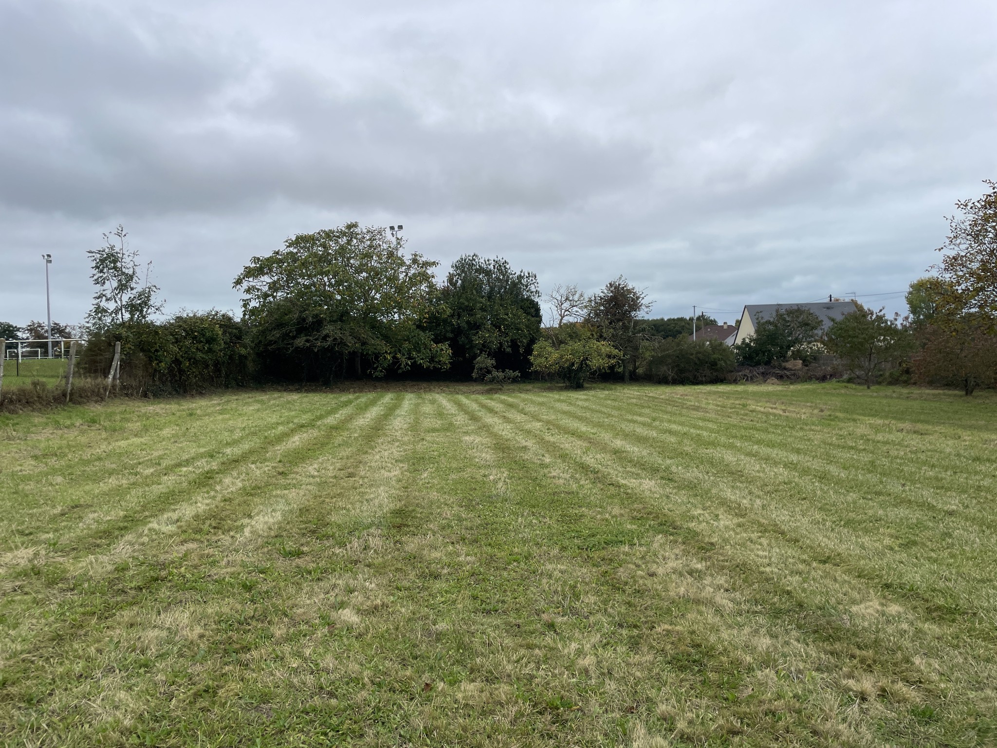 Bien immobilier à vendre à Tourneville-sur-mer, 520 m² – photo 2 sur 3