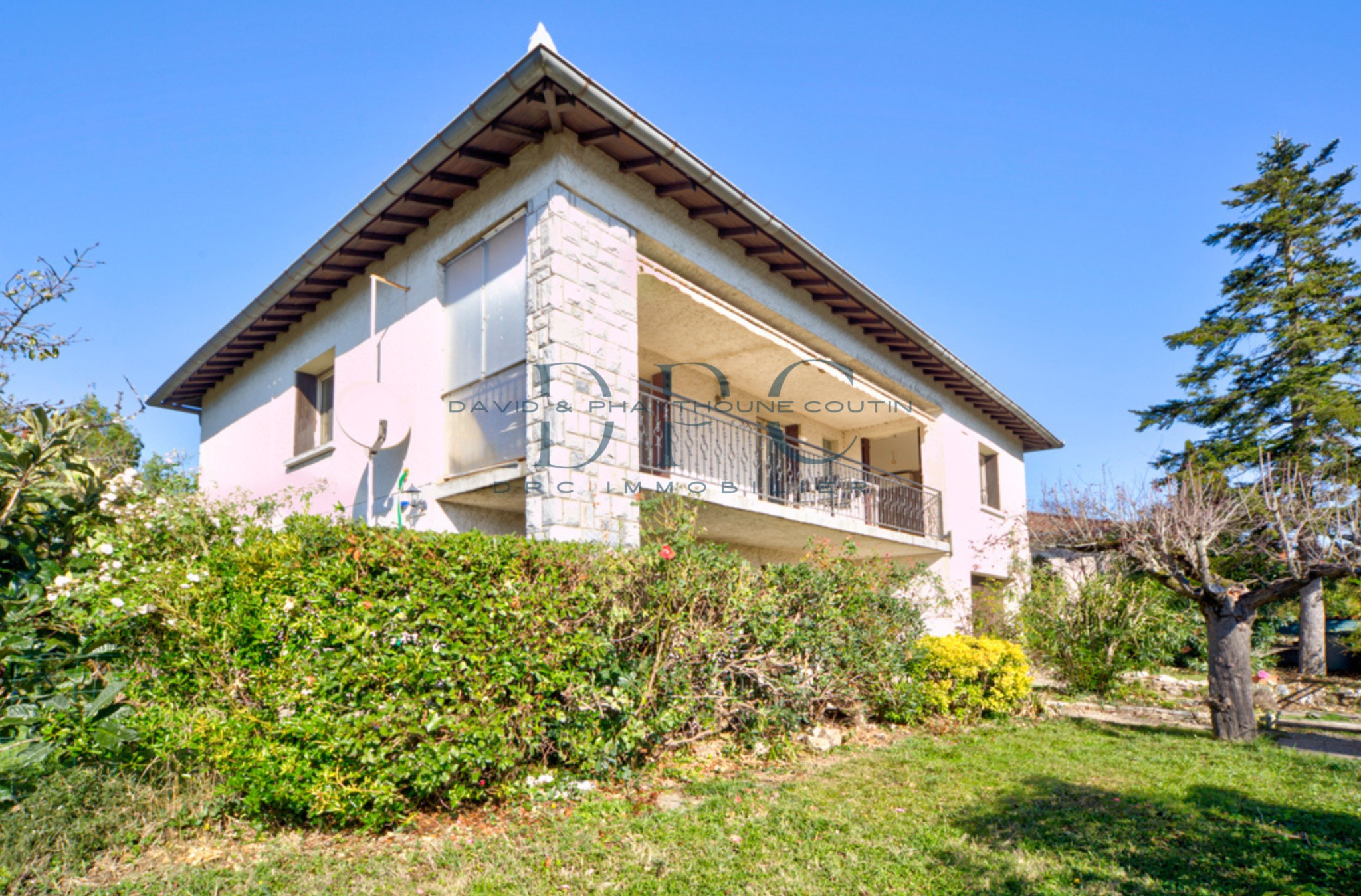 Maison à vendre à St jean, 32 m², 7 pièces – photo 2 sur 19