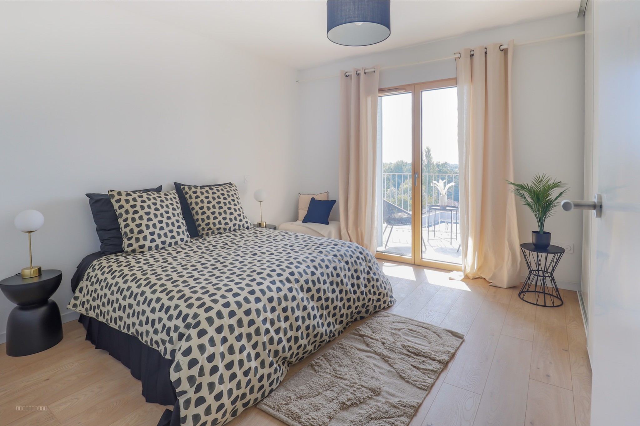 Appartement à vendre à Toulouse, 375 m², 2 pièces – photo 2 sur 5