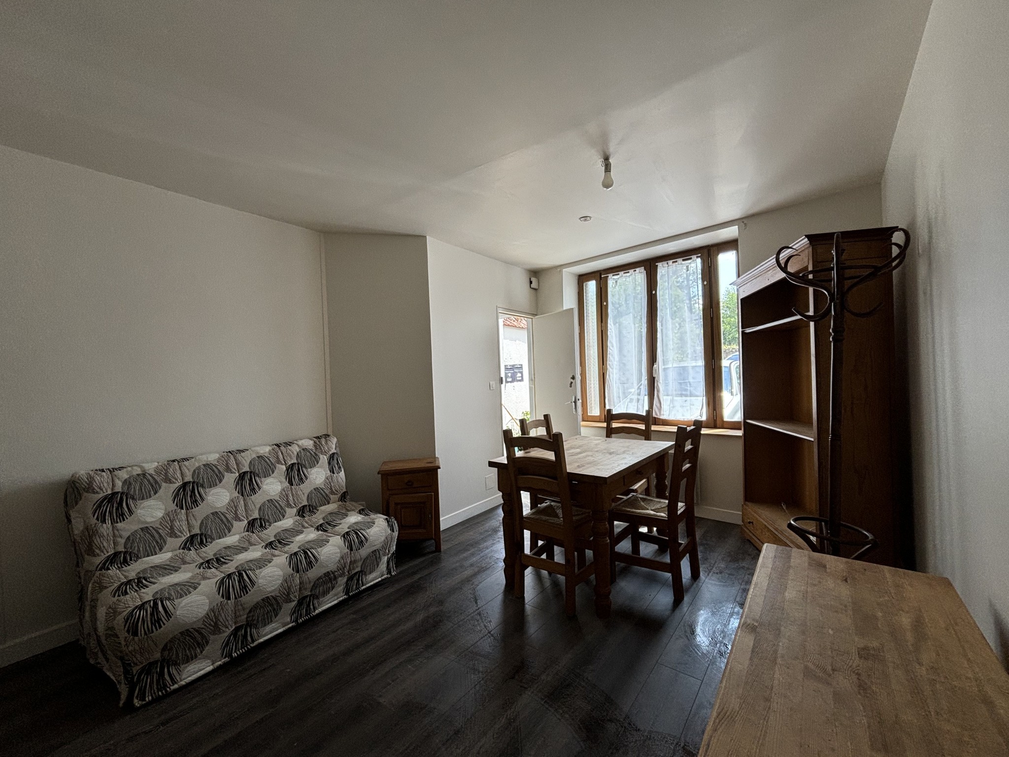 Studio à louer à Moulins engilbert, 35 m², 1 pièce – photo 1 sur 6