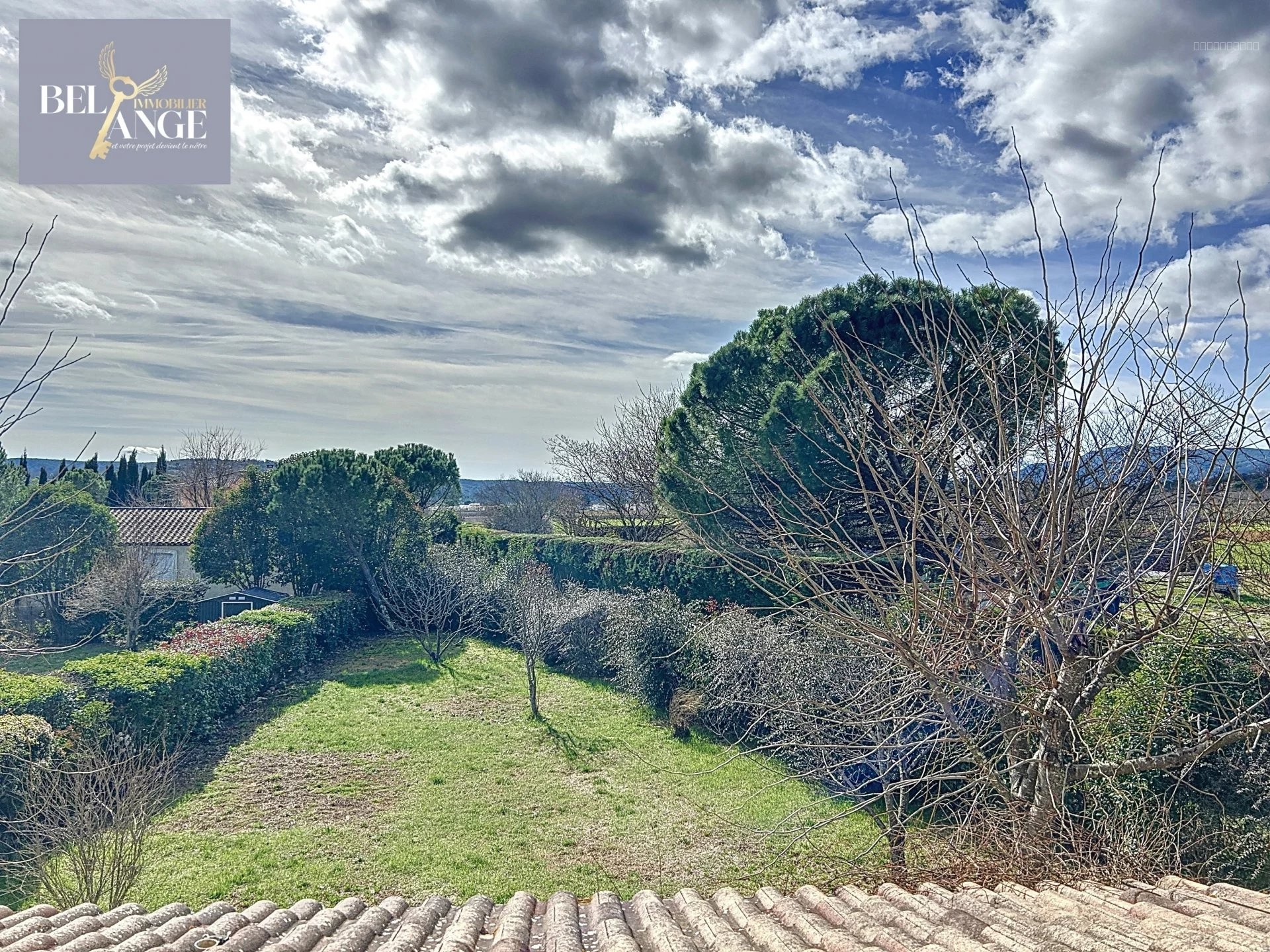 Maison à vendre à Lagorce, 922 m², 5 pièces – photo 3 sur 13