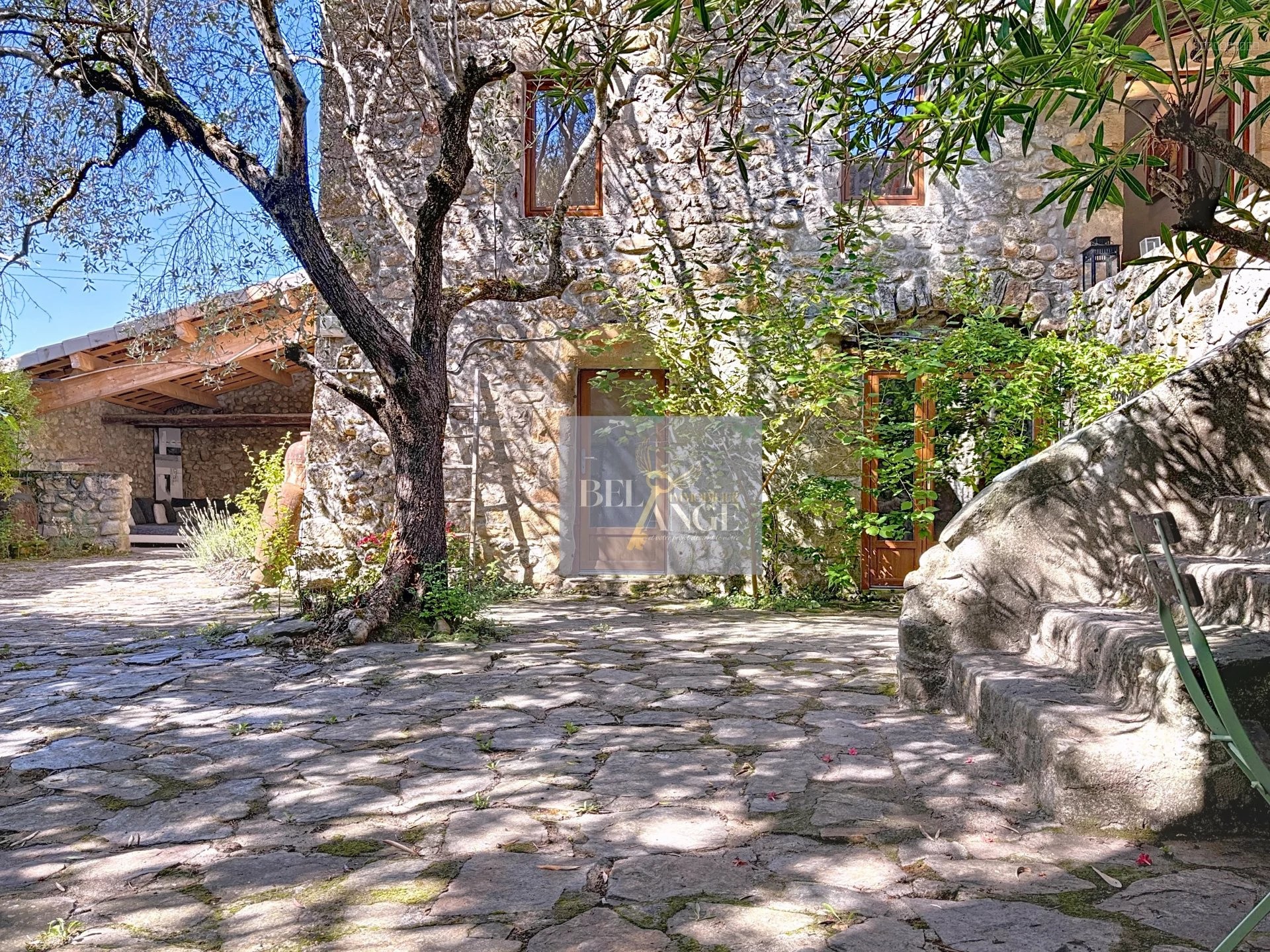 Bien immobilier à vendre à Joyeuse, 100 m², 10 pièces – photo 1 sur 20