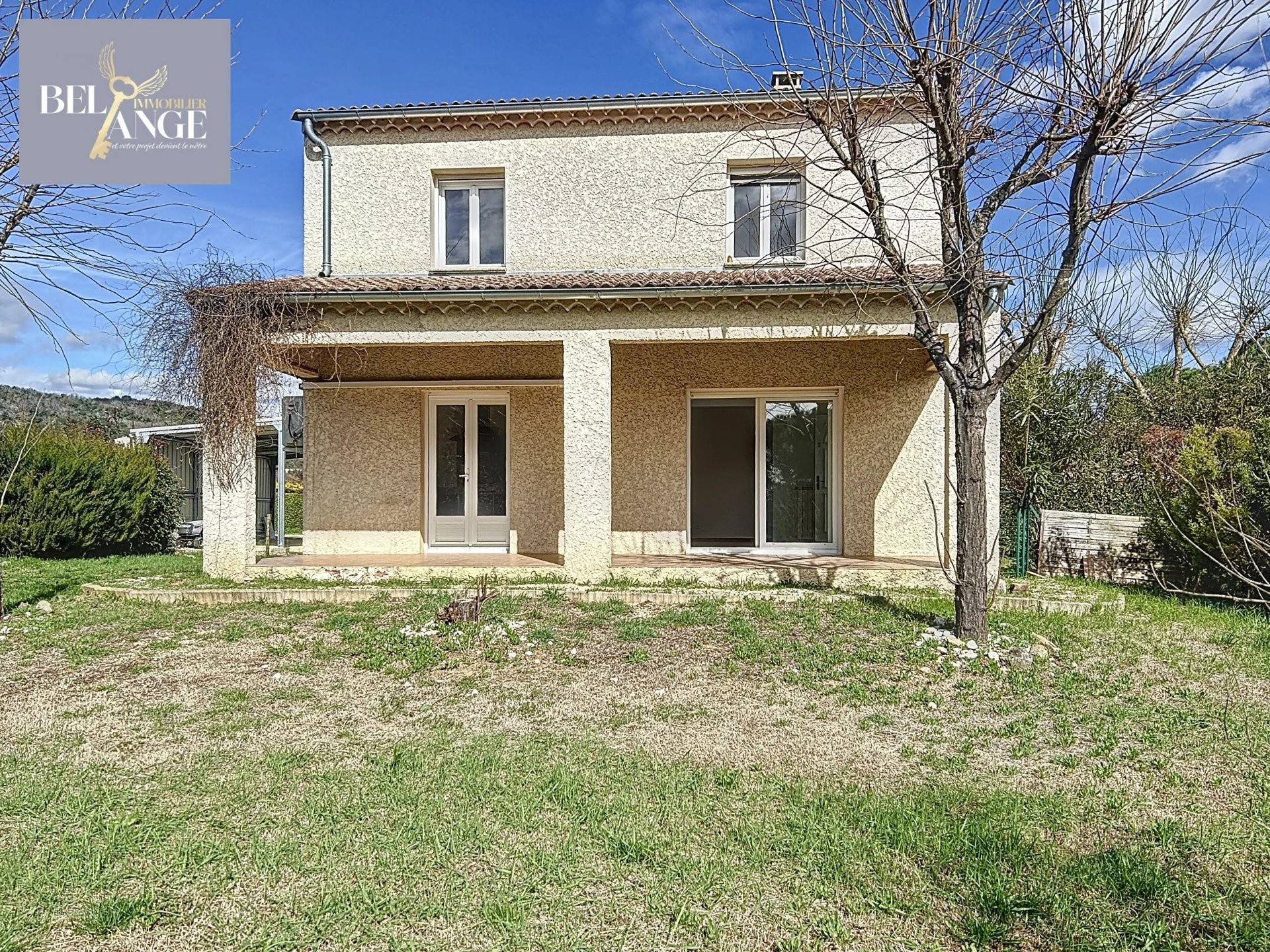Maison à vendre à Lagorce, 922 m², 5 pièces – photo 2 sur 13