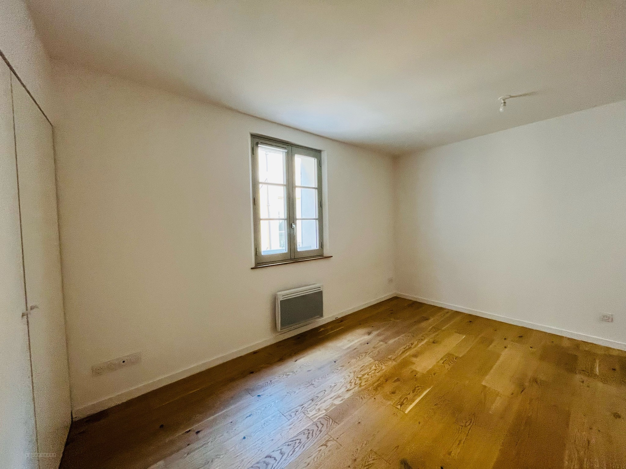 Bien immobilier à vendre à Aix en provence, 25 m², 1 pièce – photo 2 sur 3