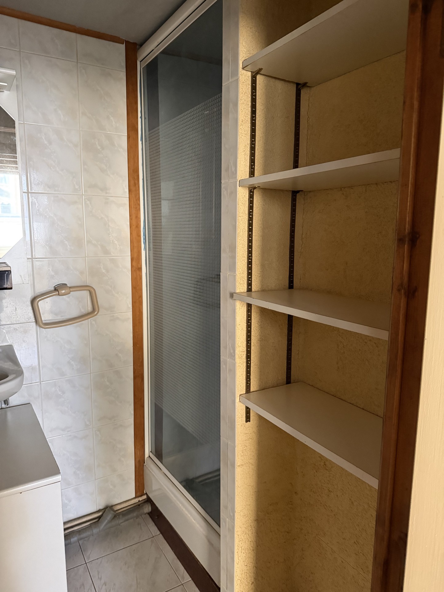 STUDIO DE 24 M2 MEUBLE - HYPER CENTRE — photo 12