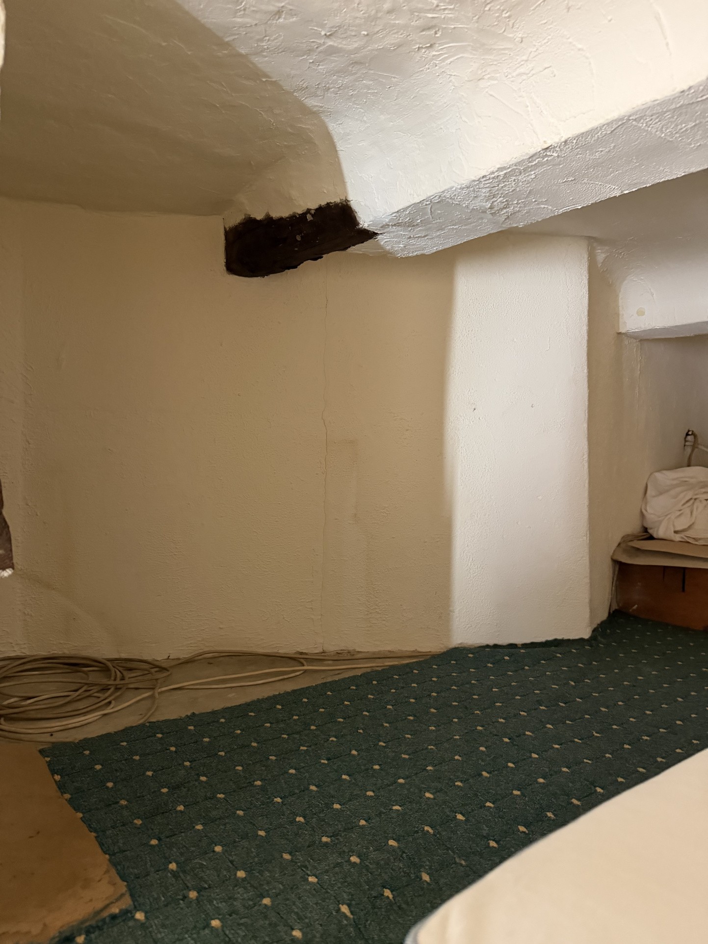 STUDIO DE 24 M2 MEUBLE - HYPER CENTRE — photo 7