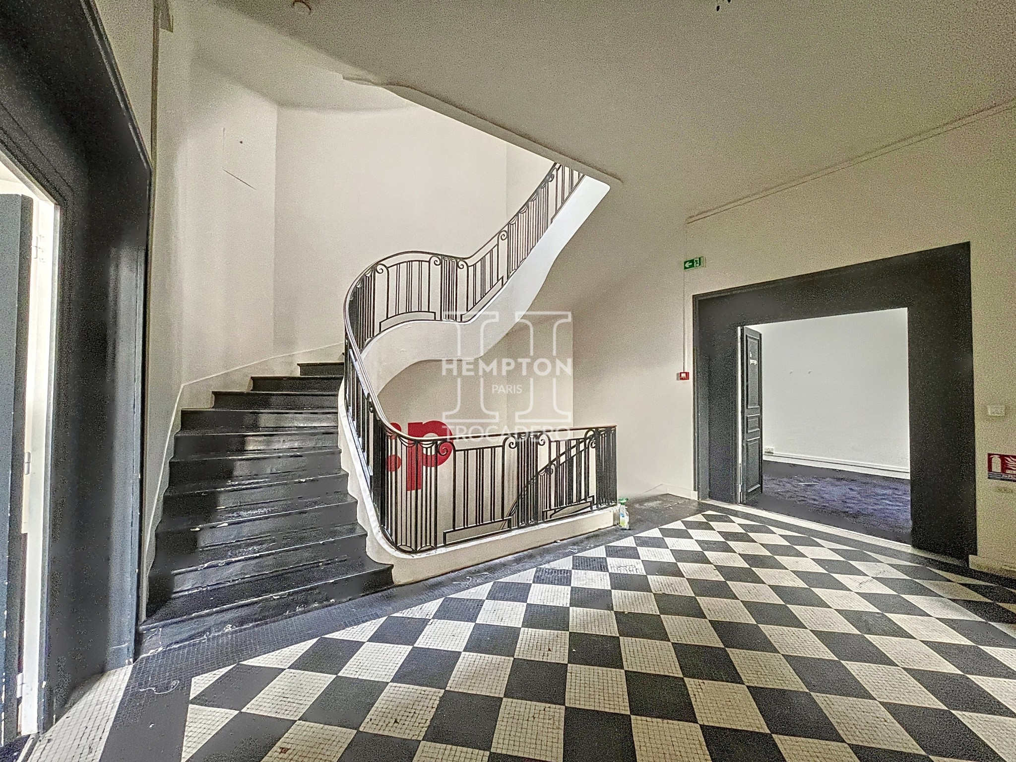 PARIS XVI | TROCADÉRO • HÔTEL PARTICULIER | 3 ÉTAGES AVEC SOUS-SOL — photo 17