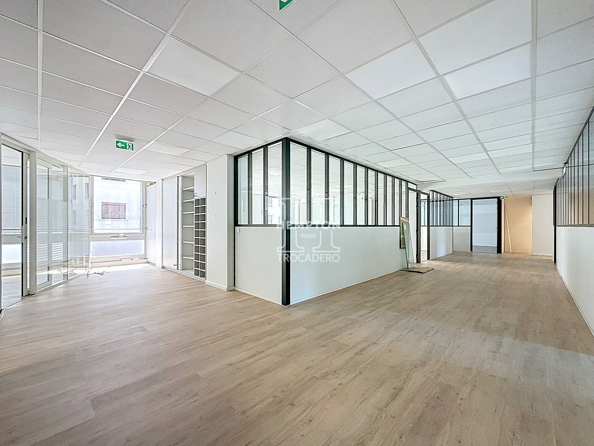 Bien immobilier à louer à Paris, 330 m² – photo 3 sur 20