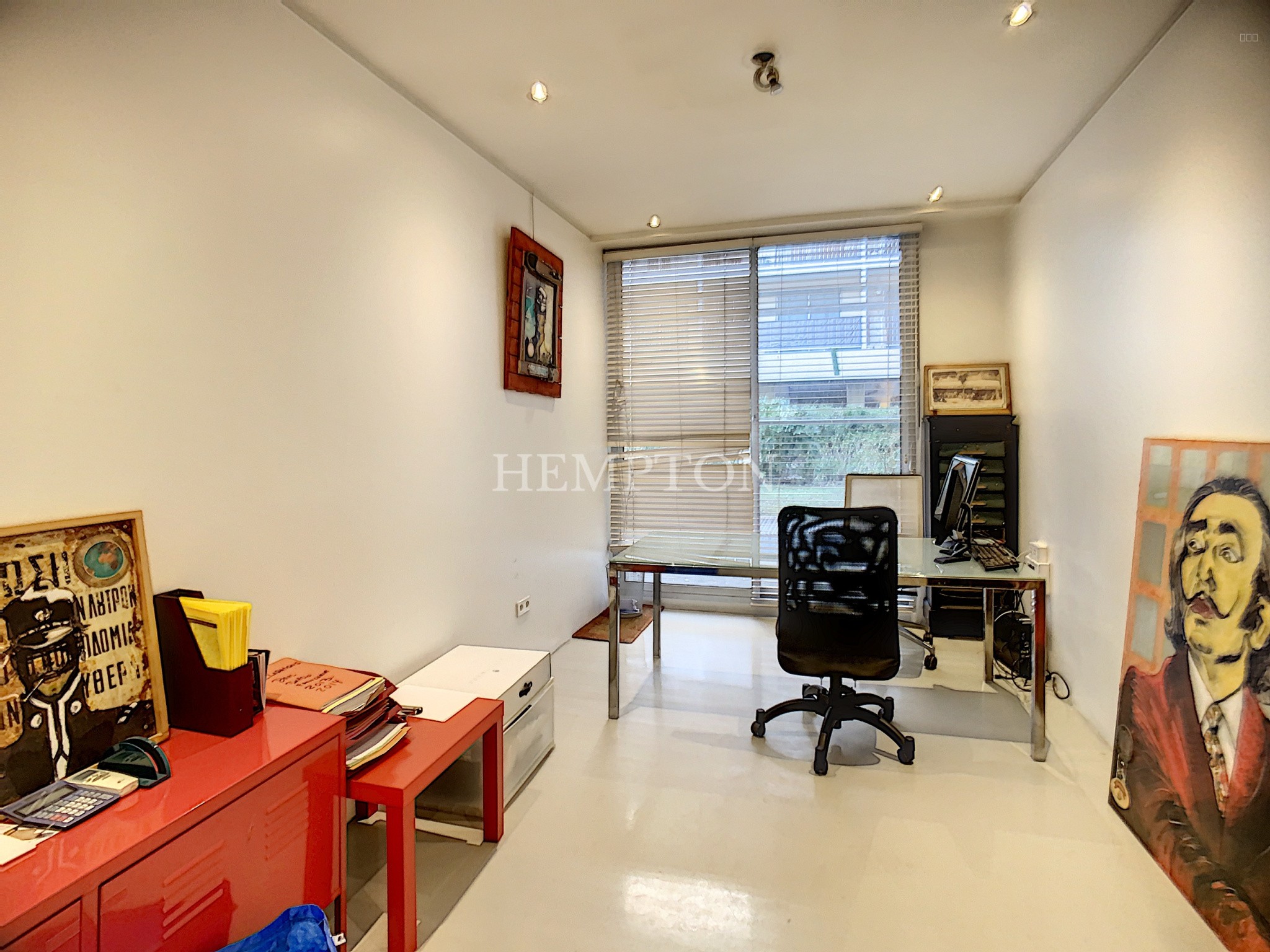 BUREAUX - 165M2 - 75018 PARIS — photo 9