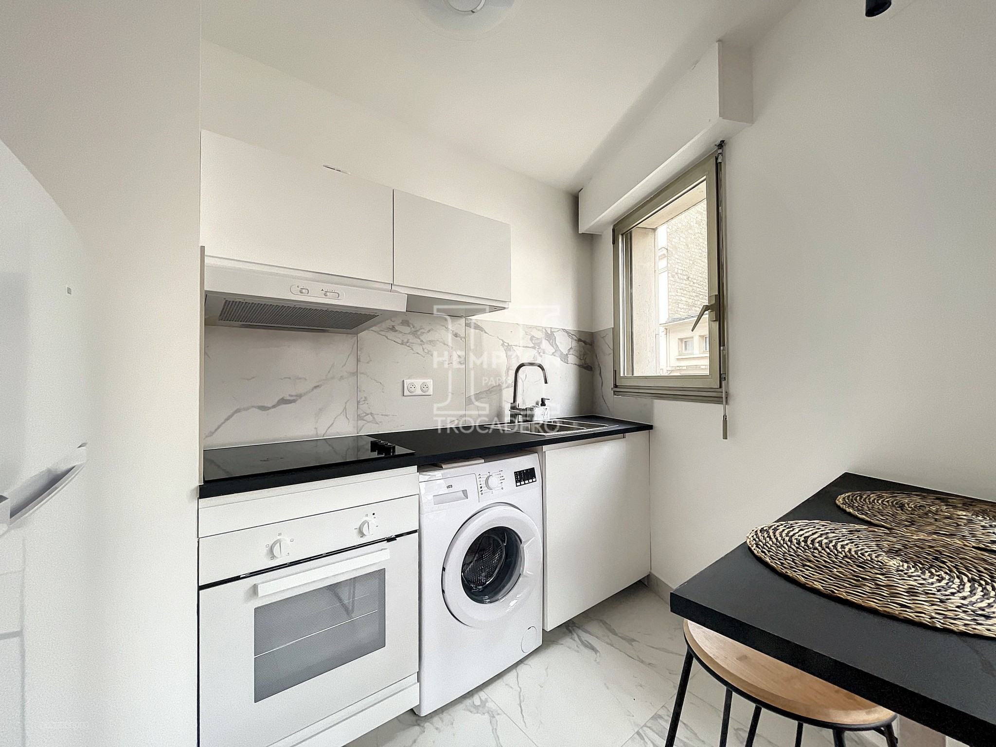 PARIS XVI - PORTE DE SAINT-CLOUD - STUDIO — photo 6
