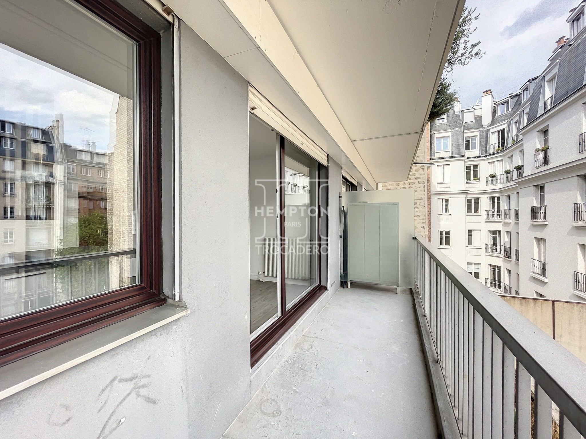 PARIS XVI  | BAIL CODE CIVIL • STUDIO PARC DES PRINCES — photo 5